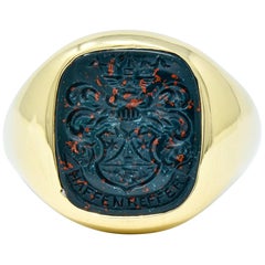 Vintage Bloodstone Intaglio 18 Karat Gold Men's Signet Ring