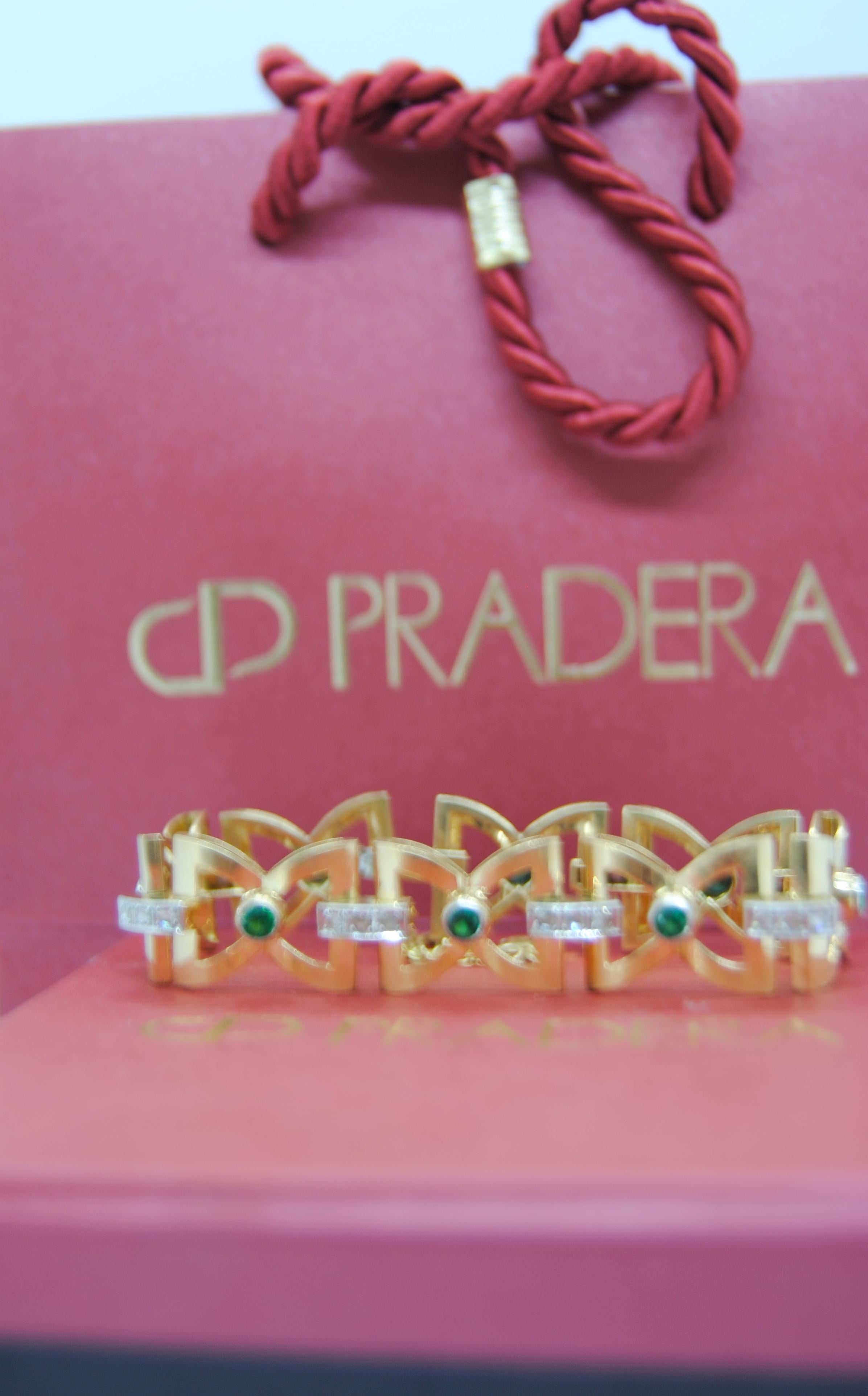 Art-Déco-Gliederarmband mit Schleife aus 18 Karat Gelbgold mit Smaragd und Diamanten im Angebot 3