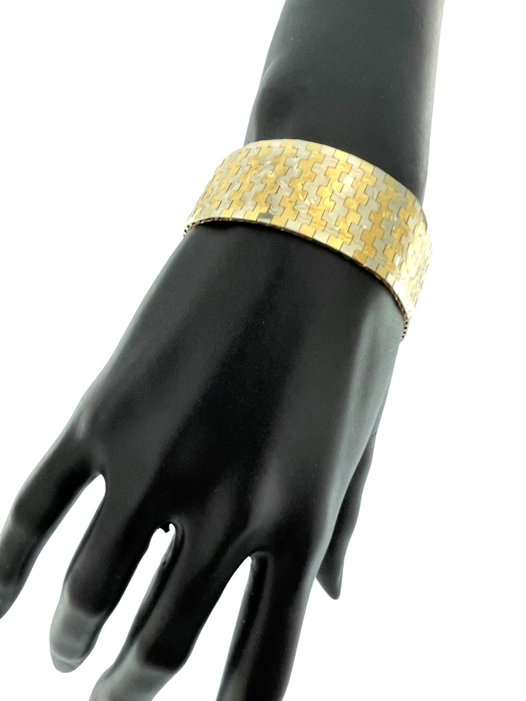 Women's or Men's Retro Brick Gold Bracelet with Carved Floral Pattern For Sale