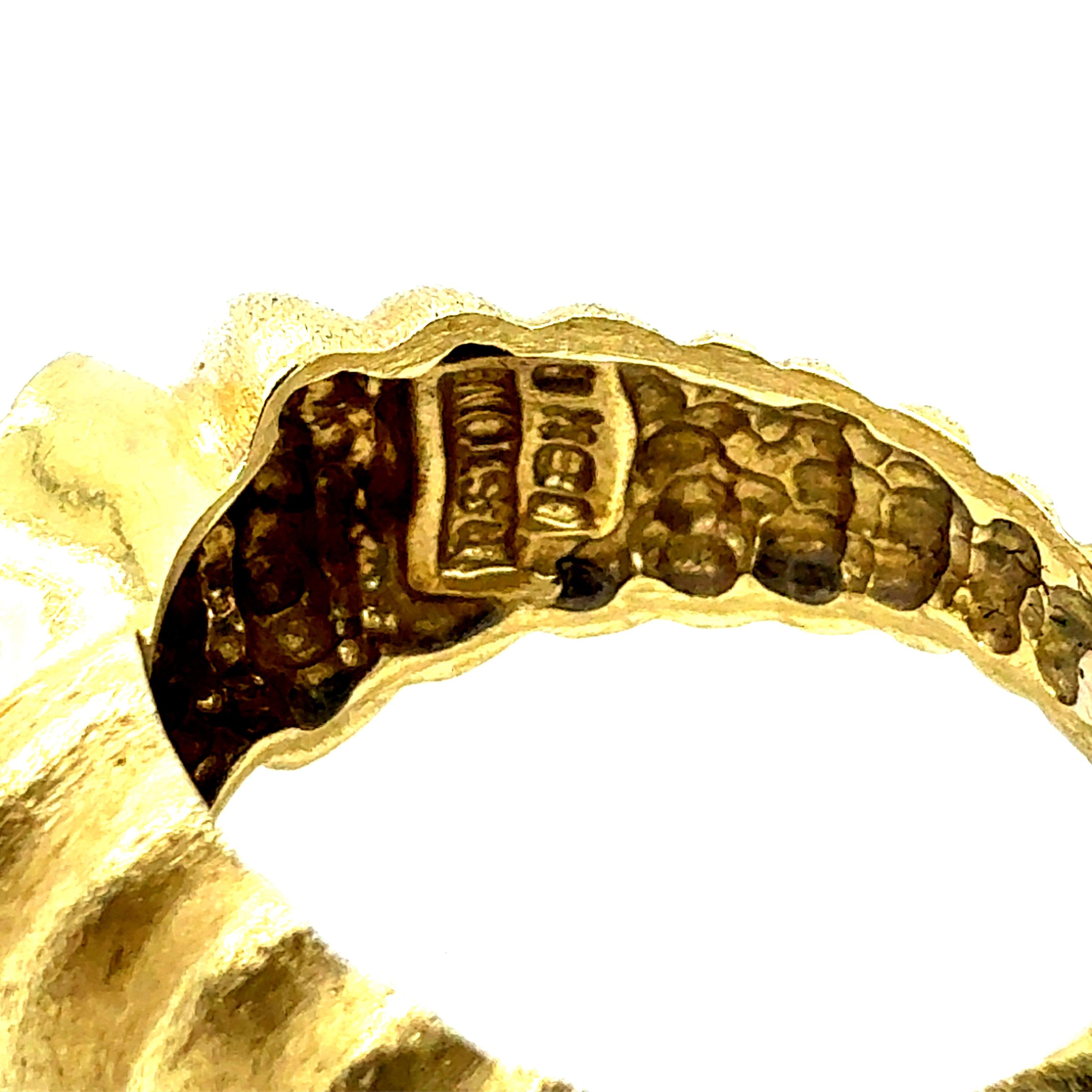 Anello retrò in oro giallo spazzolato con diamanti naturali di R. Stone In condizioni buone in vendita a Los Angeles, CA