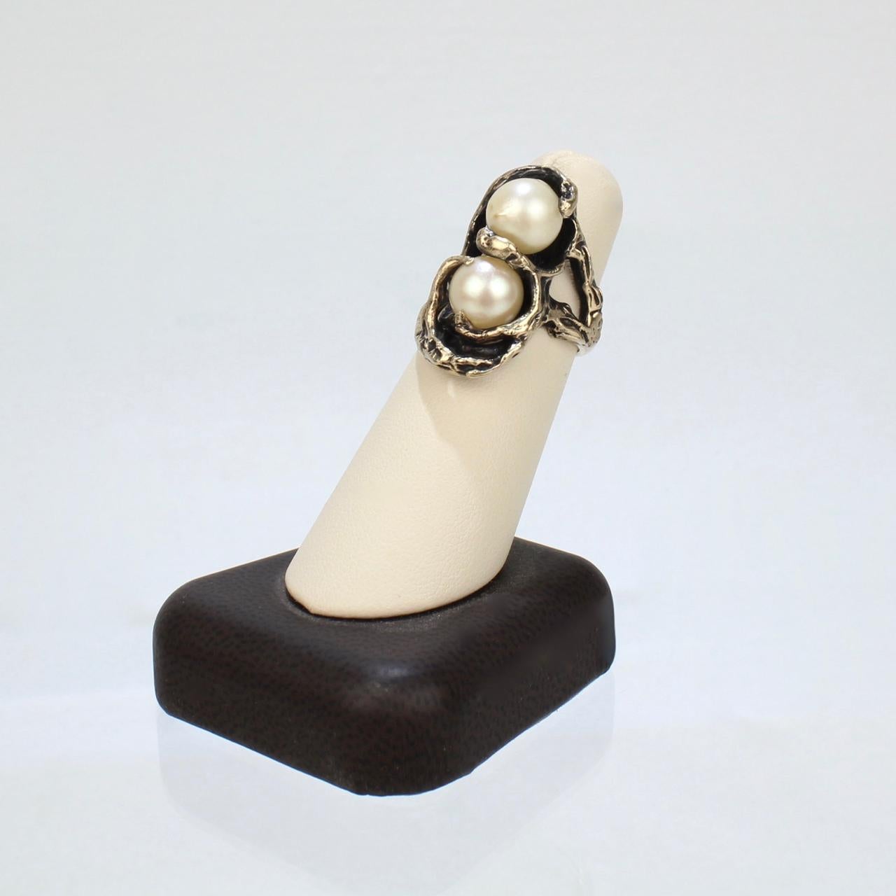 Retro Brutalist 14 Karat Gold and Double Pearl Moi et Toi Cocktail Ring In Good Condition In Philadelphia, PA