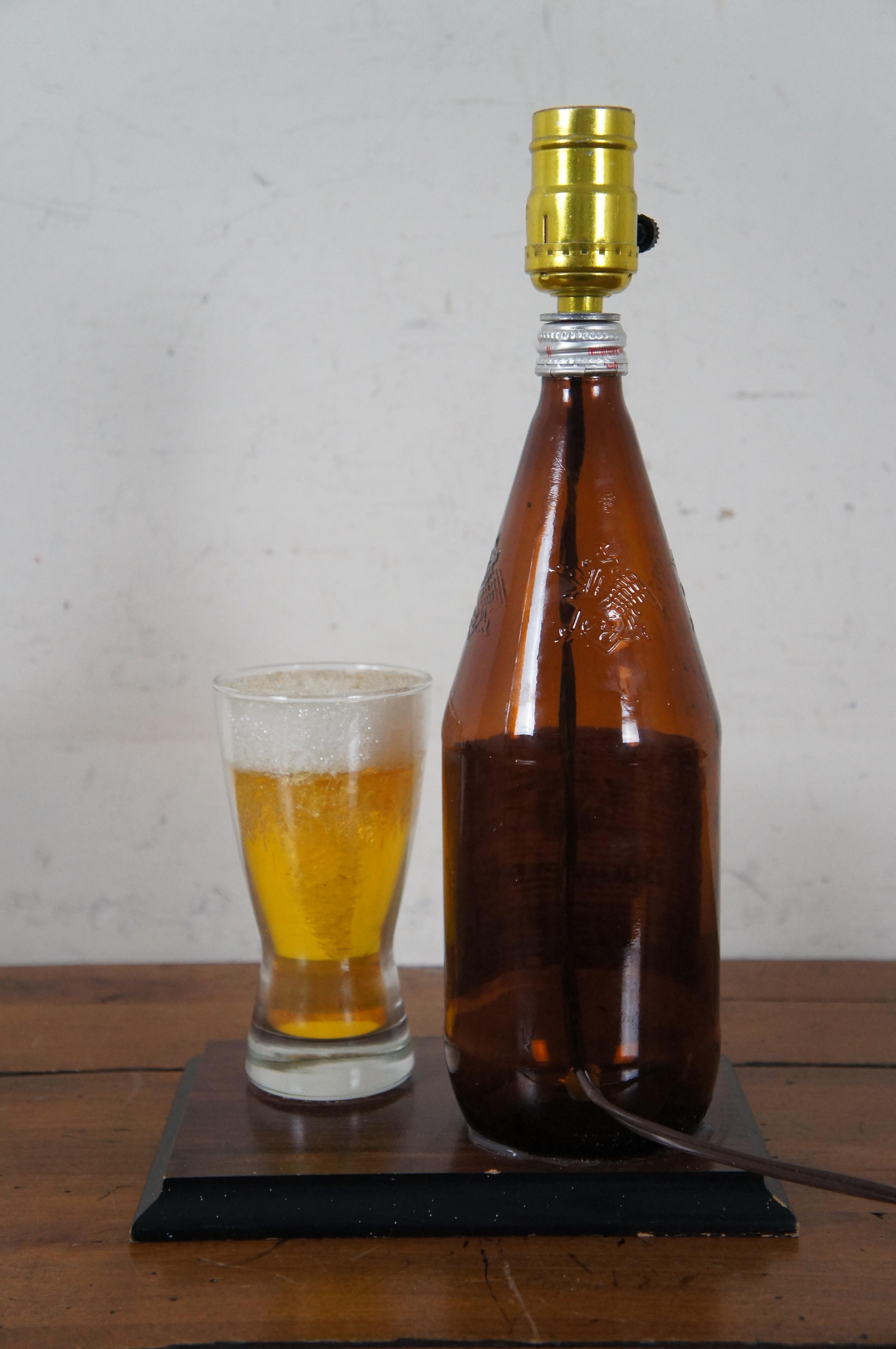 Glass Retro Budweiser Anheuser Busch 32oz Quart Beer Bottle Table Lamp 13