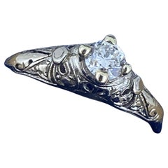 Retro c1950's 0.20ct Solitaire Diamond Ring in 18K Yellow Gold & Platinum