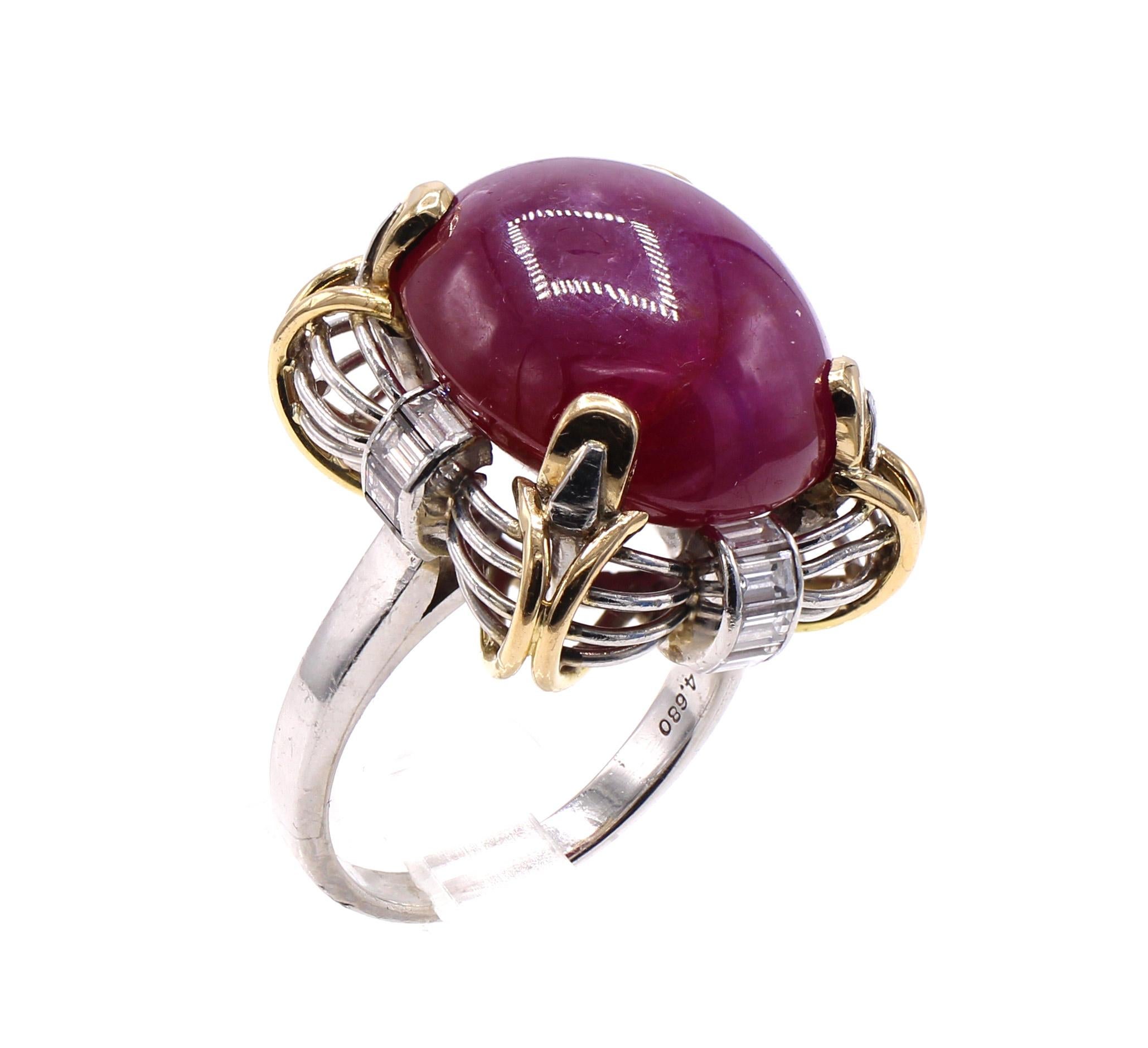 Retro Cabochon Ruby Diamond Platinum Gold Ring In Good Condition For Sale In New York, NY