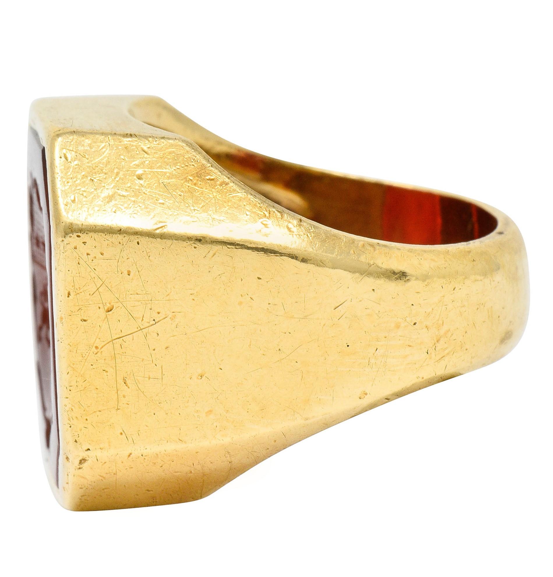 Women's or Men's Retro Carnelian Intaglio 14 Karat Gold Men's Signet Ring