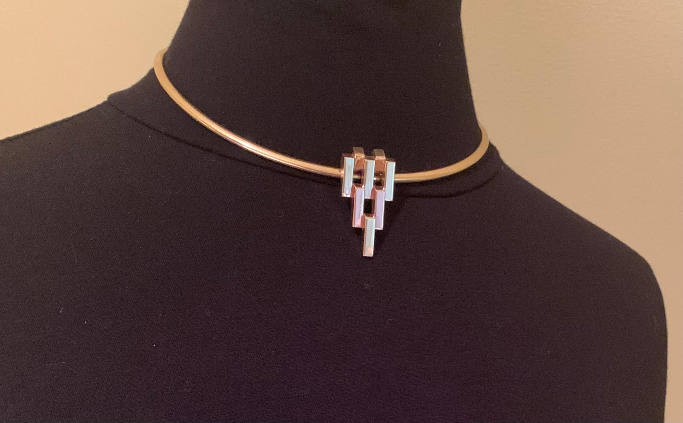 Retro Cartier Substantial 14K Yellow, Rose Gold Bars Pendant Clip Brooch, 1940's For Sale 9