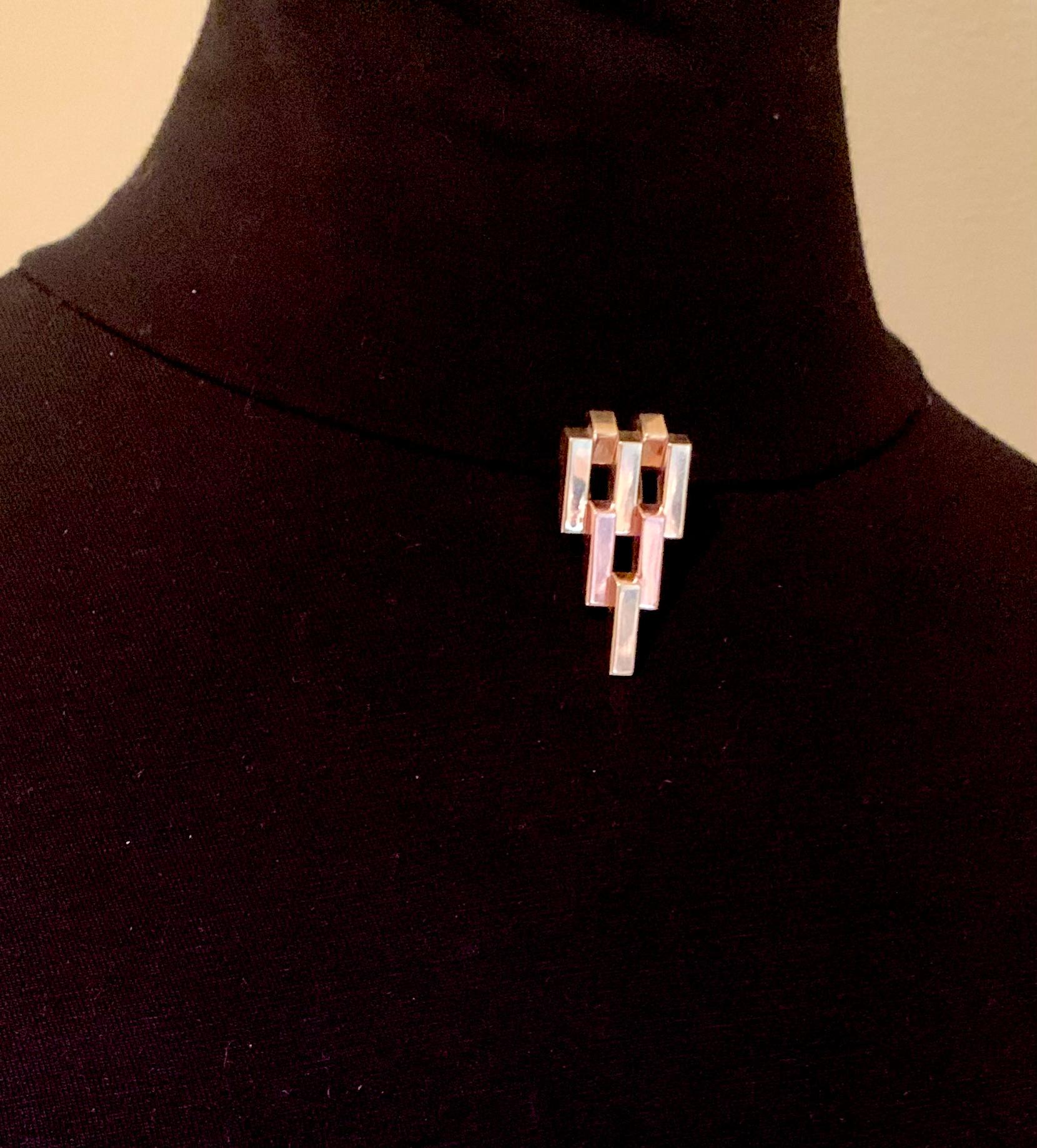 Retro Cartier Substantial 14K Yellow, Rose Gold Bars Pendant Clip Brooch, 1940's For Sale 10