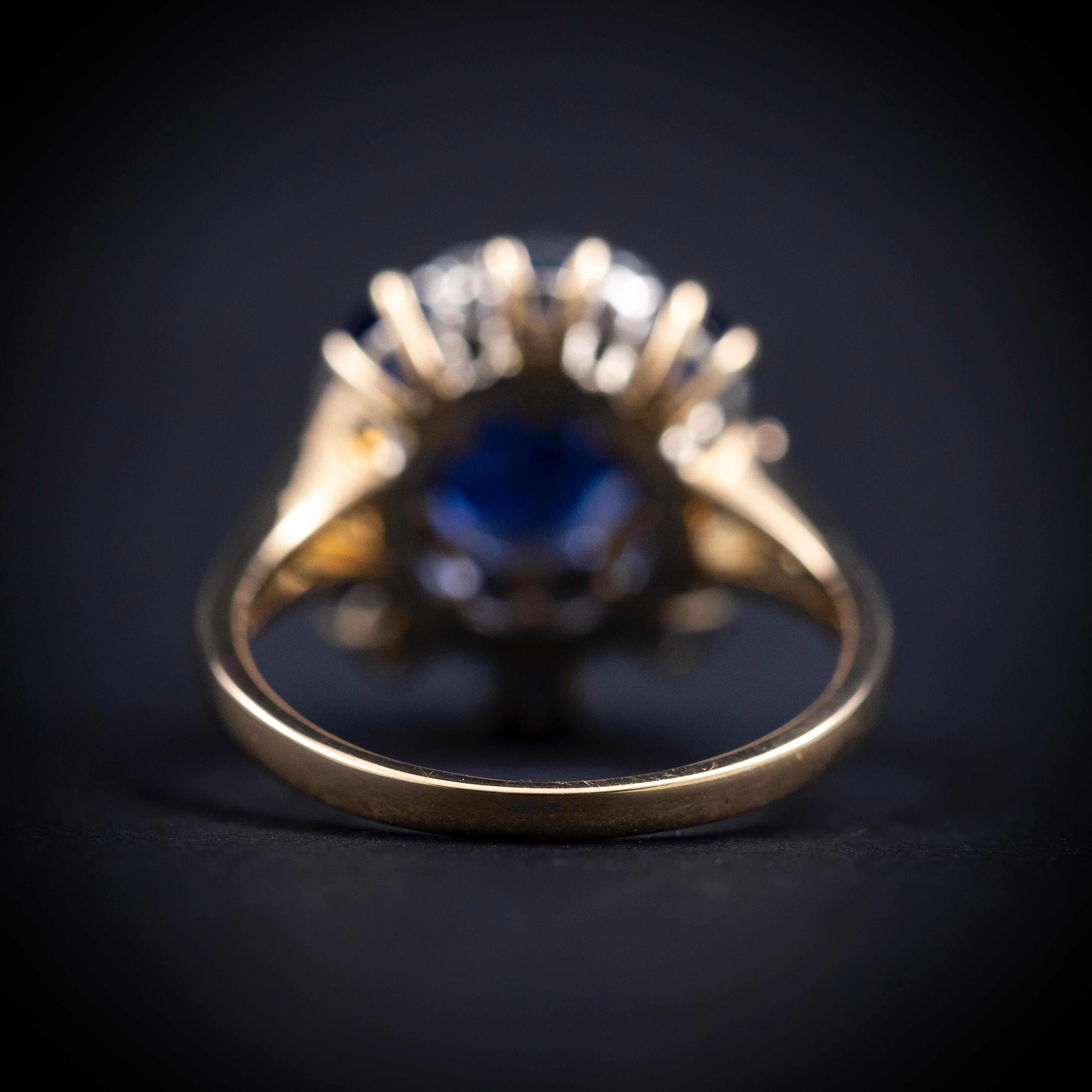 Retro Certified Natural No-Heat Sapphire Diamond Cocktail Ring Yellow Gold 1940s For Sale 1