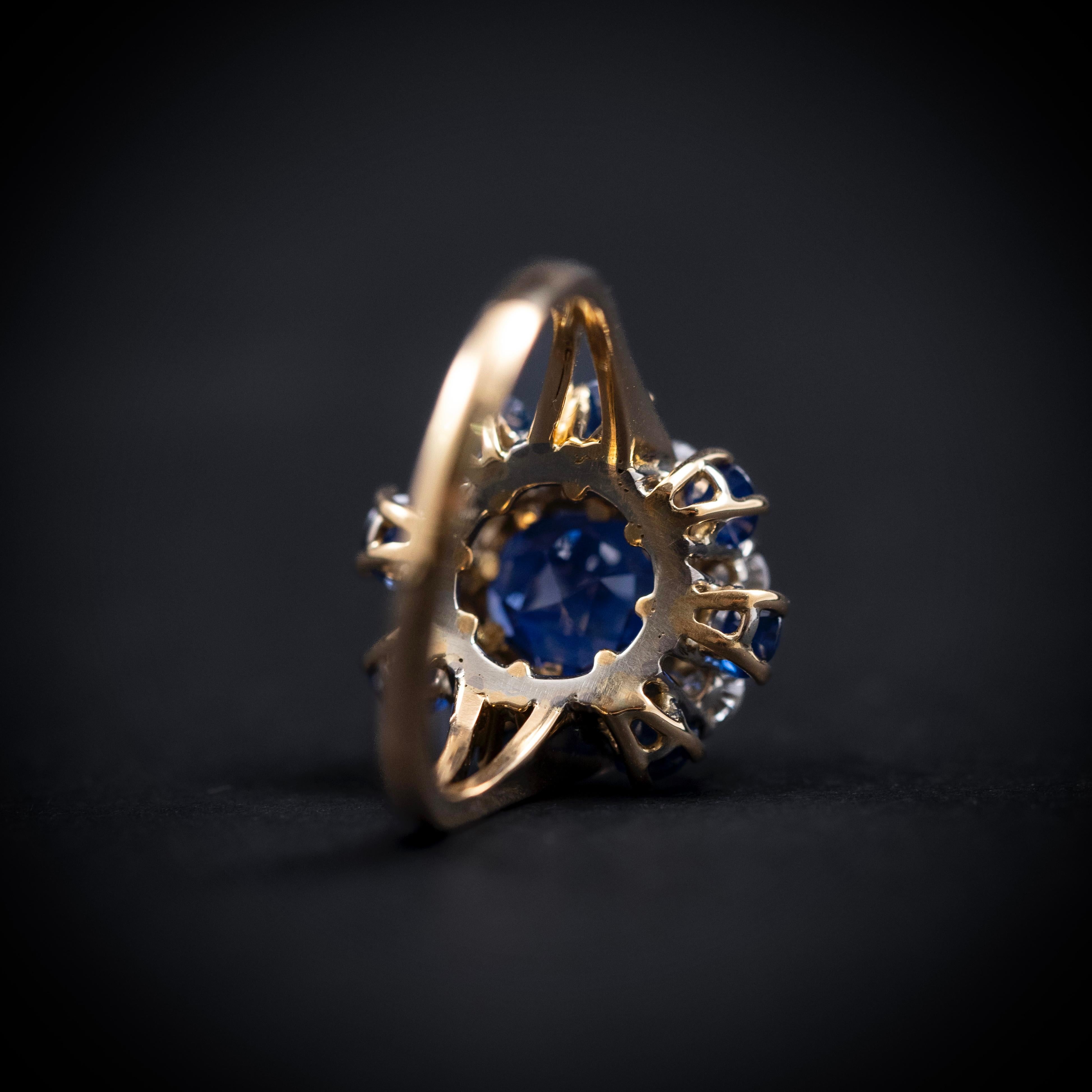 Retro Certified Natural No-Heat Sapphire Diamond Cocktail Ring Yellow Gold 1940s For Sale 2