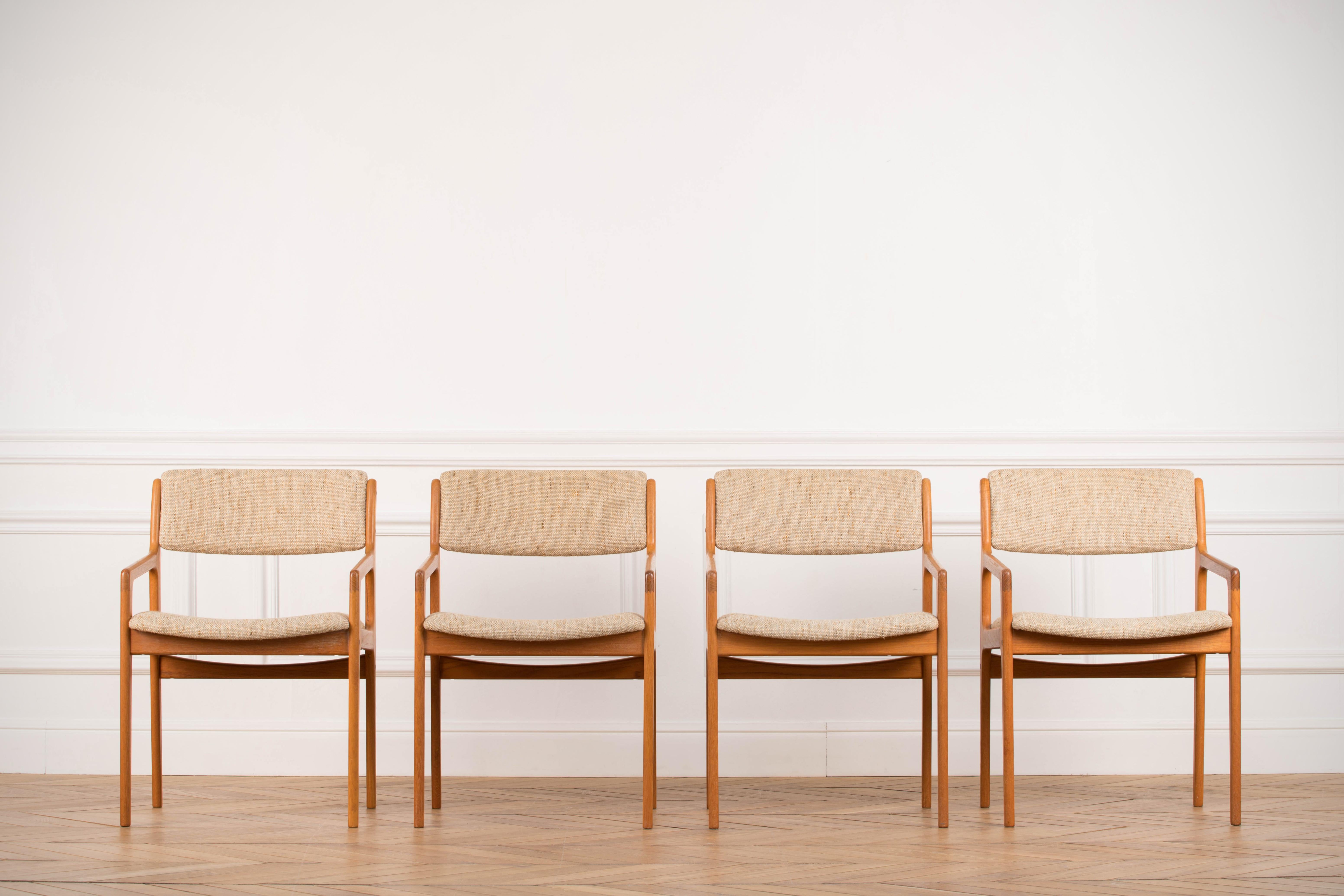 Set of four Danish chairs from the 1960s, made of teak wood, cream wool upholstery. Preserved in good condition (small dings and scratches) - directly for use.