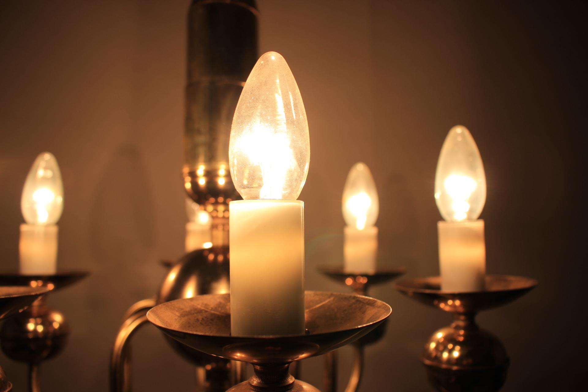 Retro Chandelier by Kamenický Šenov, 1950s In Good Condition For Sale In Praha, CZ