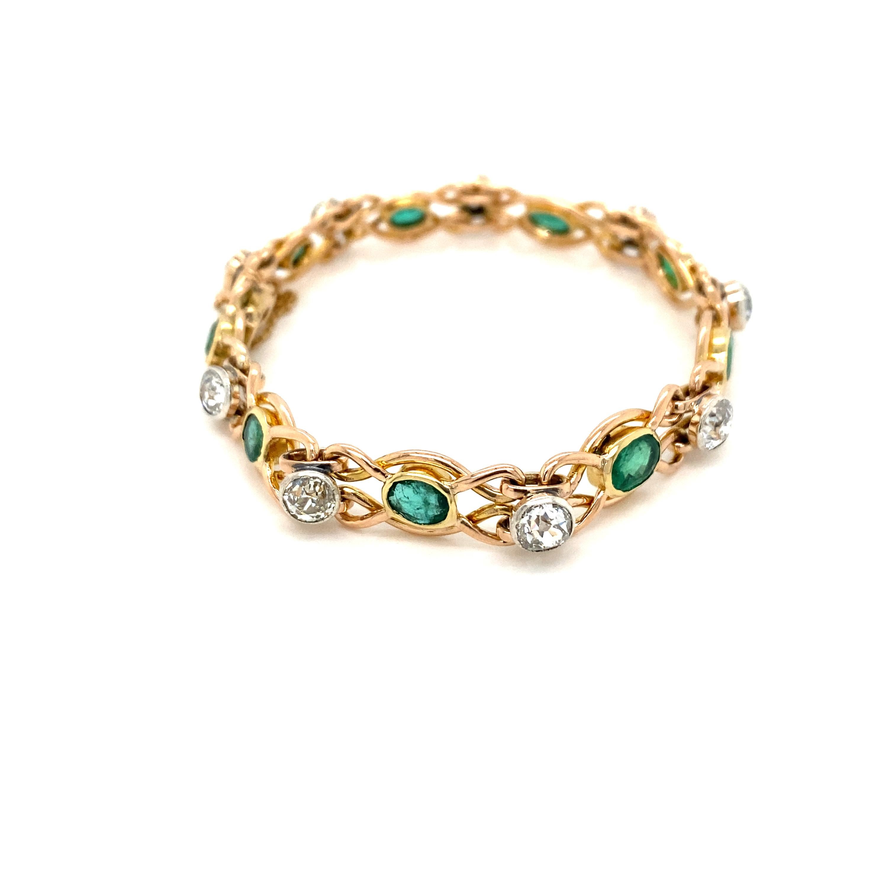 Retro Colombian Emerald Diamond Link Bracelet 2