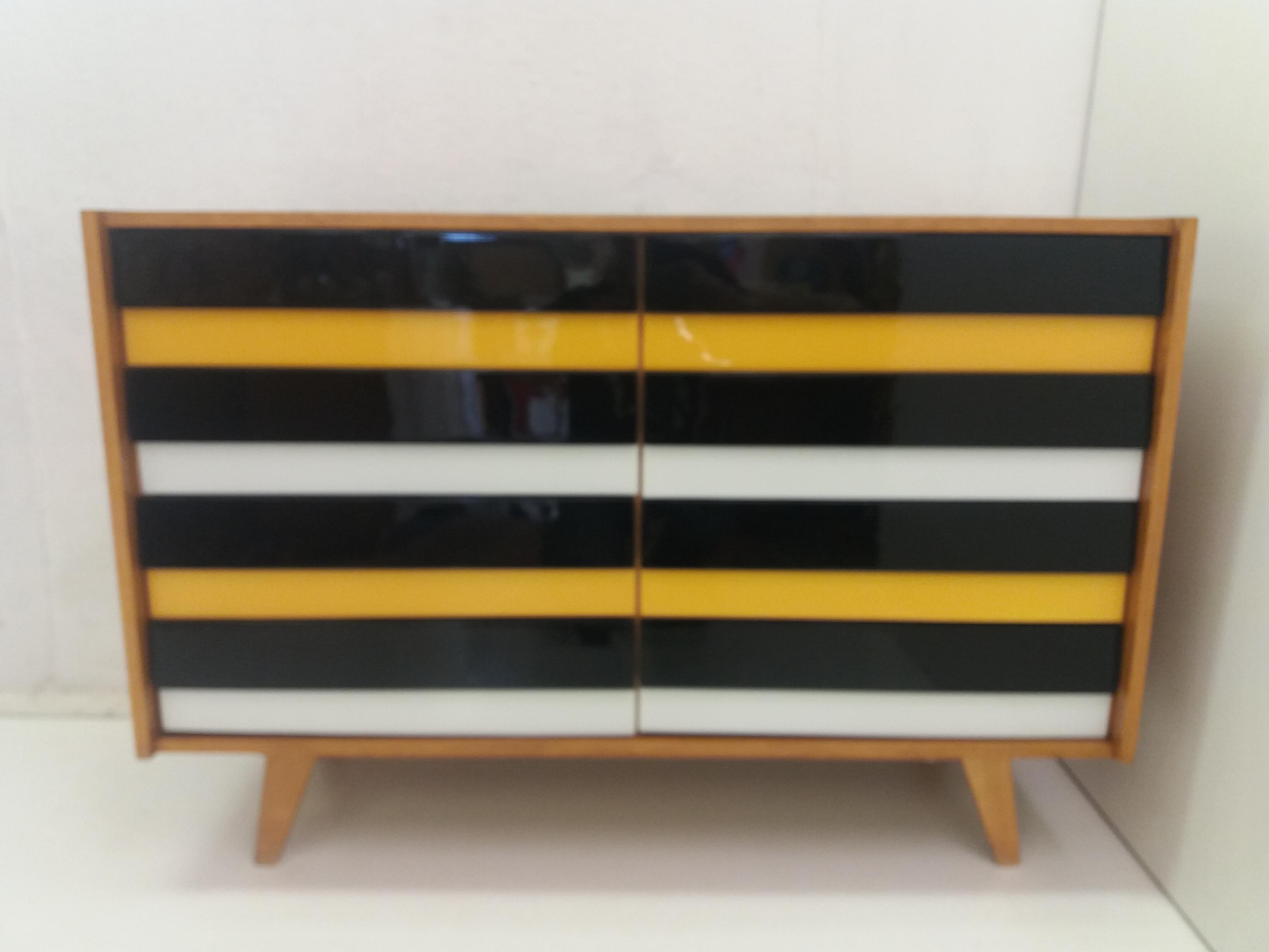 - made in Czechoslovakia
- made of oak wood, plastic
- maker: Interier Praha
- plastic eight drawers
- drawers has been carefully refurbished 
- drawers lacquered in high gloss
- good condition.