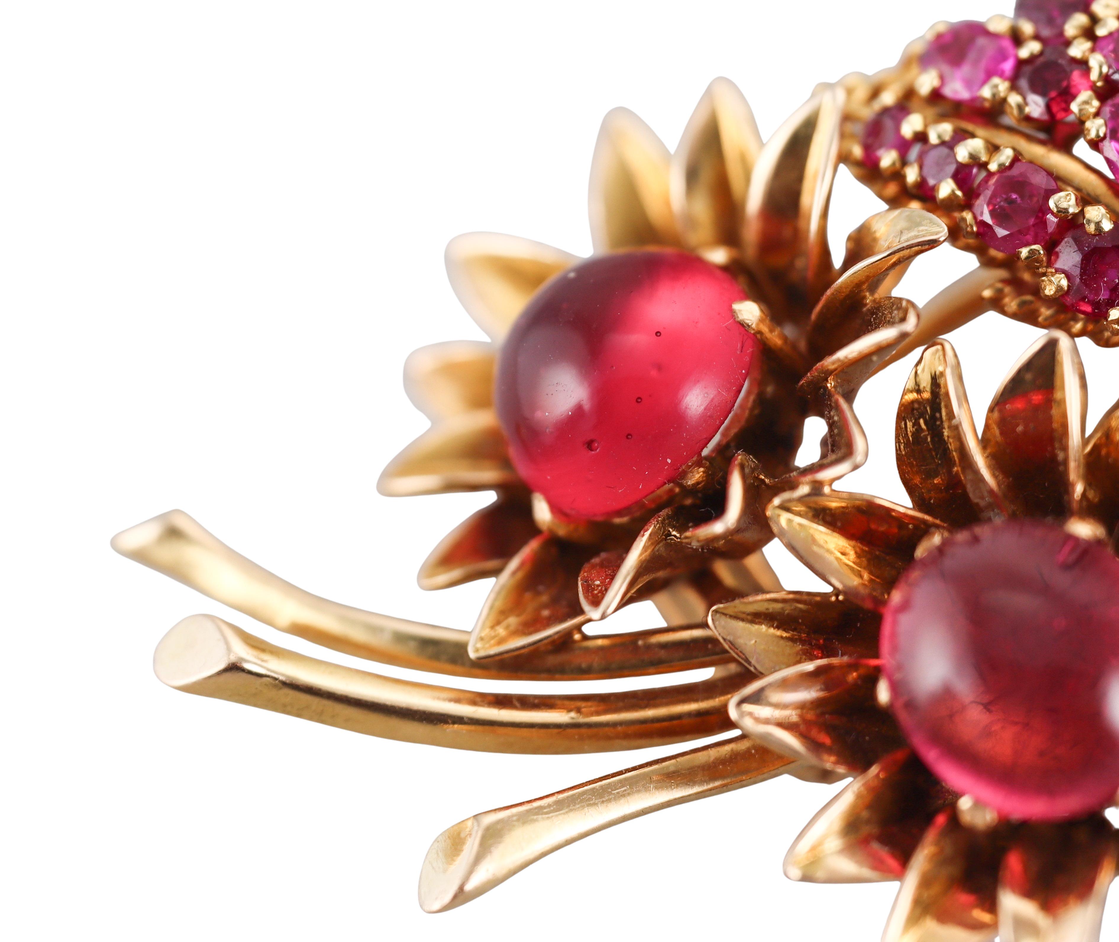 Broche Retro Continental Rubí Turmalina Rosa Diamante Hoja de Oro Corte redondo en venta