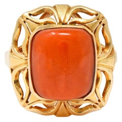 Retro Coral Cabochon 14 Karat Gold Floral Statement Ring