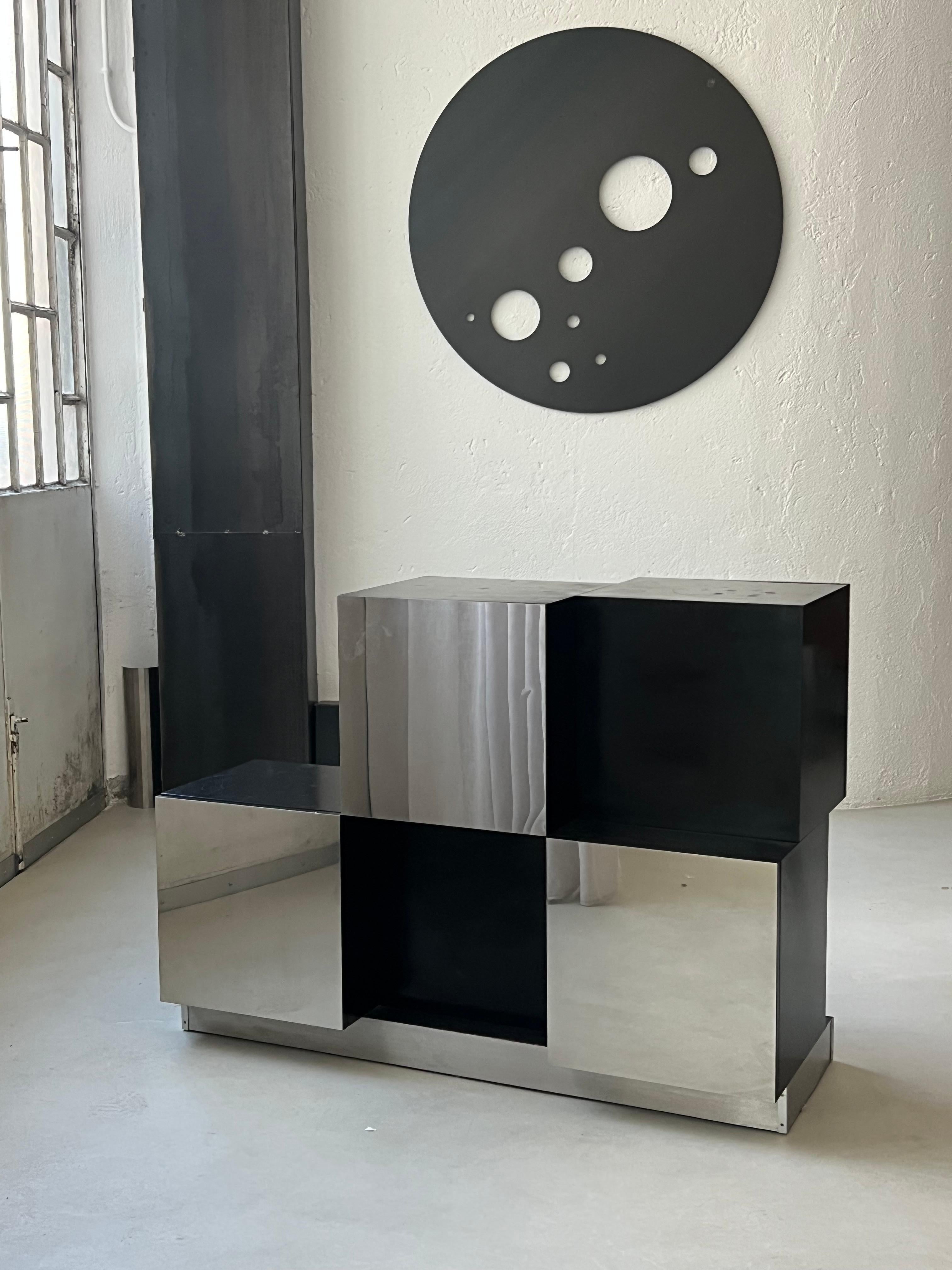 Retro cubes 1970's black and steel bar and storage cabinet by Roberto Monsani For Sale 8