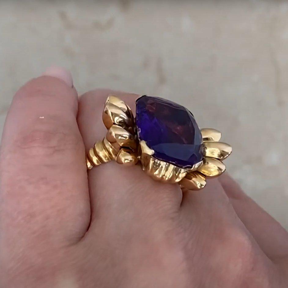 Women's Retro Cushion Cut Amethyst (Approx 8.47-Carats) 18k Rose Gold Ring, Circa 1940 For Sale