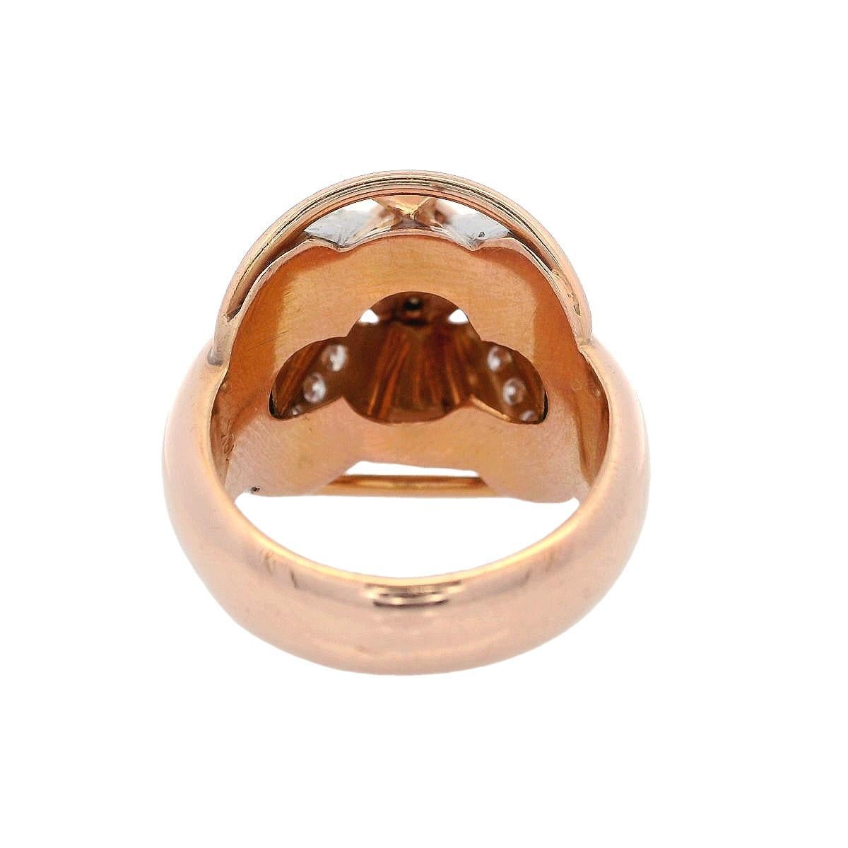 Anello a piramide in oro 18kt Retro Deco 1940 con diamanti in vendita 3