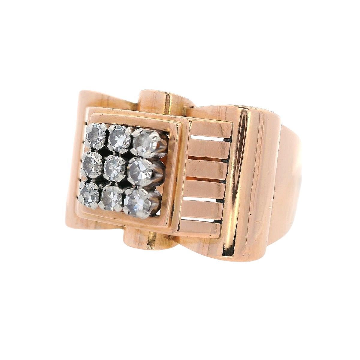 Women's or Men's Retro Deco 1940 18kt yellow Gold Chevalier Ring with Diamonds For Sale