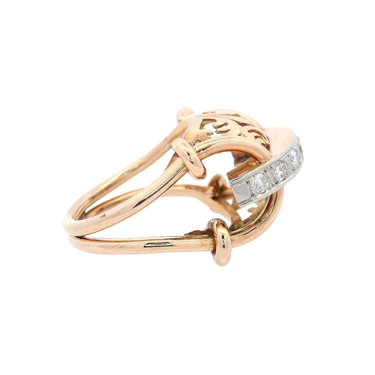 Retro Deco 1940 Ring in 18kt Gold with Diamonds In Excellent Condition For Sale In Aventura, FL