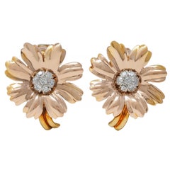 Vintage Diamond 14 Karat Tri-Gold Vintage Daisy Flower Ear-Clip 1940s Earrings