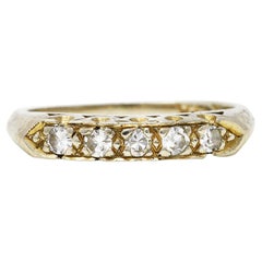 Retro Diamond 14 Karat White Gold Fishtail Band Ring