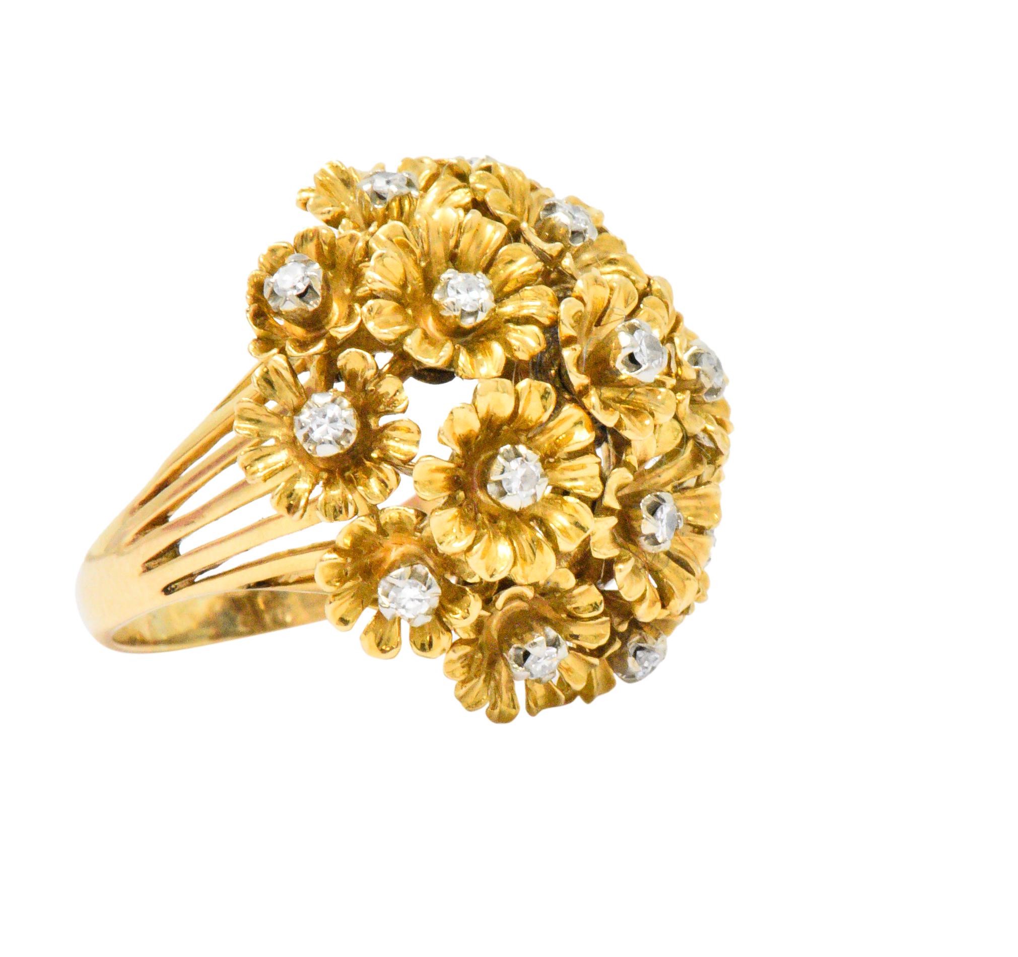Round Cut Retro Diamond 18 Karat Gold Flower Bouquet En Tremblant Ring