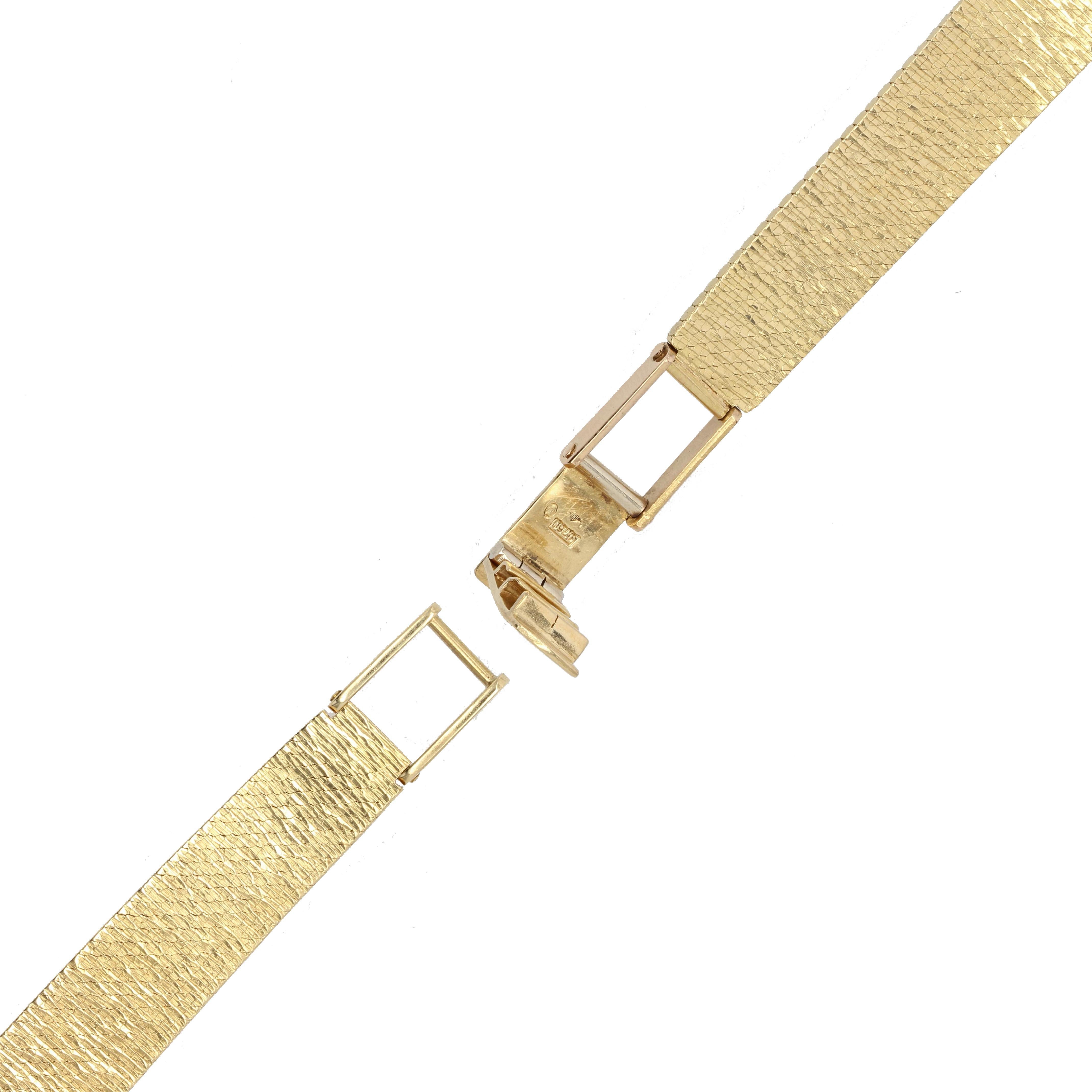 Retro Diamond 18 Karat Yellow Gold Lady's Watch For Sale 5