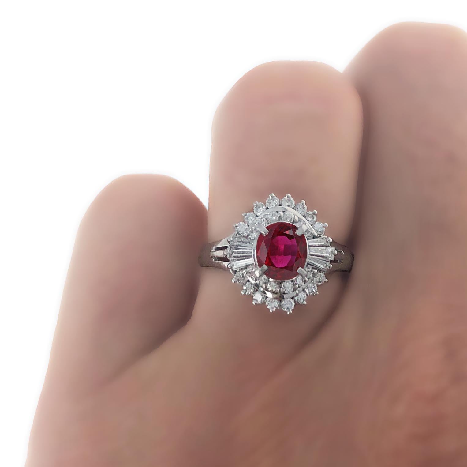 Retro Diamond and Ruby Cocktail Ring In New Condition In Beverly Hills, CA