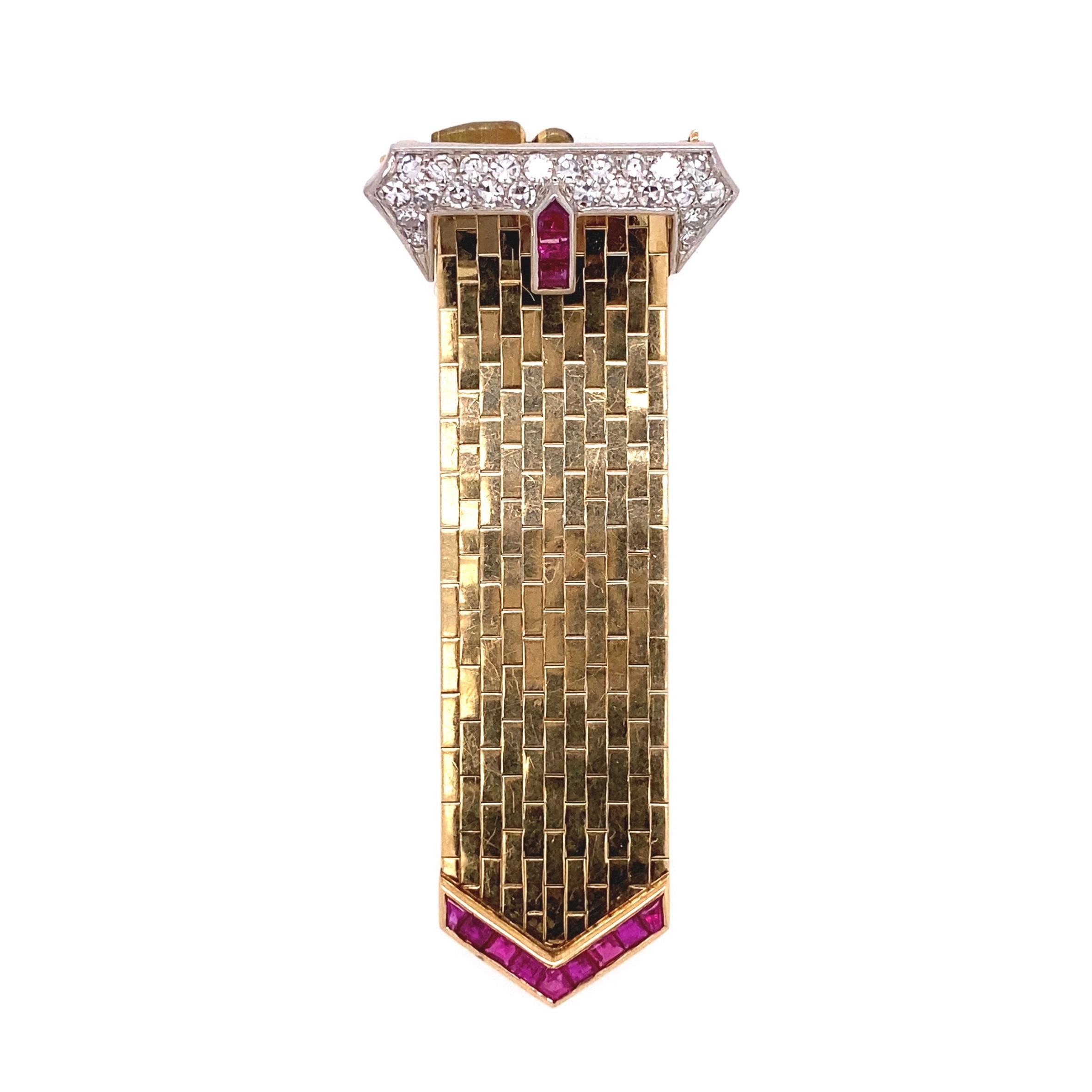 Rétro Broche ruban rétro en platine et or sertie de diamants et de rubis, ancienne collection Estate Fine Jewelry en vente
