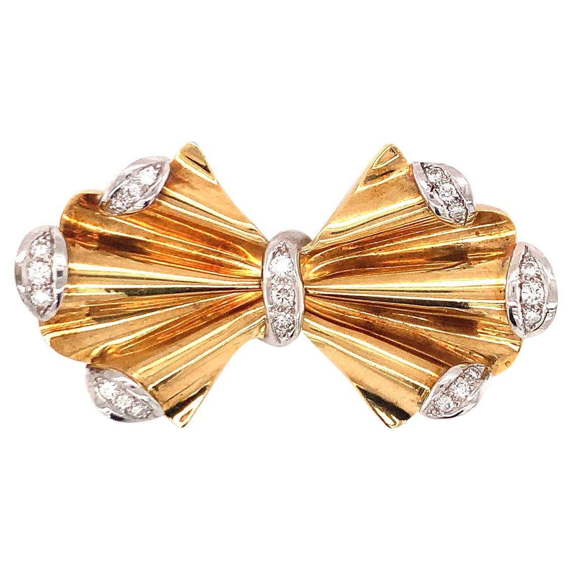 Retro-Diamantschleifen-Goldbrosche, ca. 1940er Jahre im Angebot