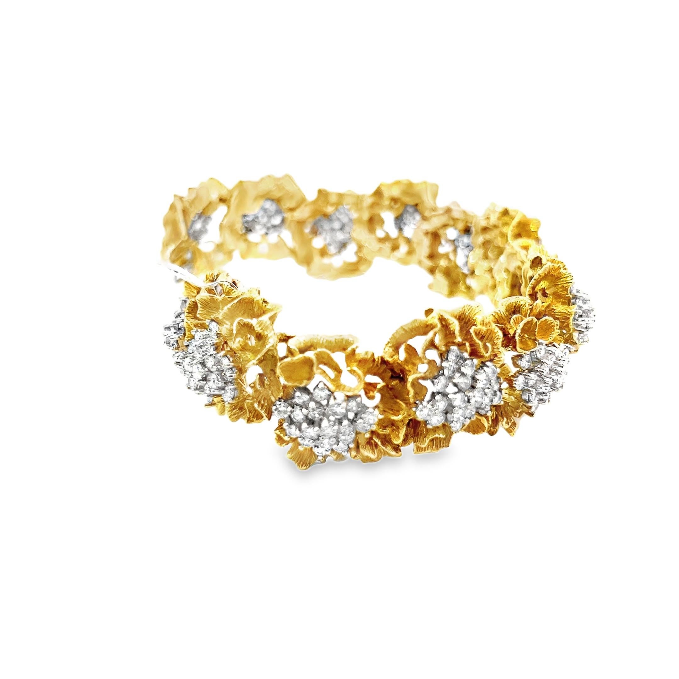 Donna Bracciale Retro Diamond Cluster in oro in vendita