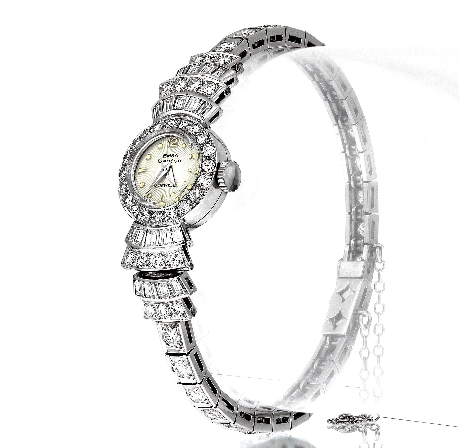 Round Cut Retro Vintage 1950's Diamond Cocktail Dress Watch in Platinum, Swiss Movement  For Sale