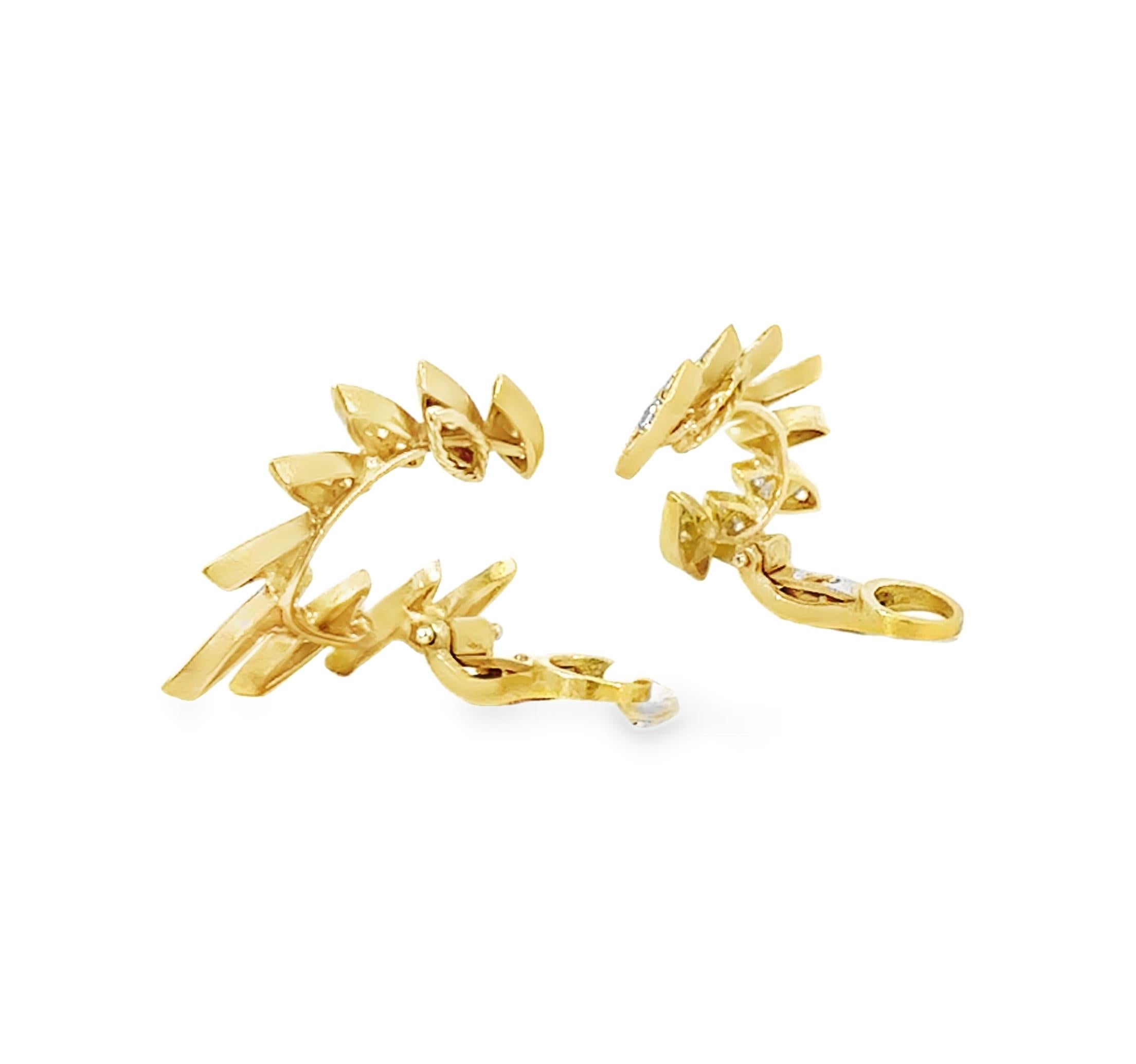 Retro Diamond Ear Climber Earrings in 18K Yellow Gold, Lever Back Clip-On For Sale 1
