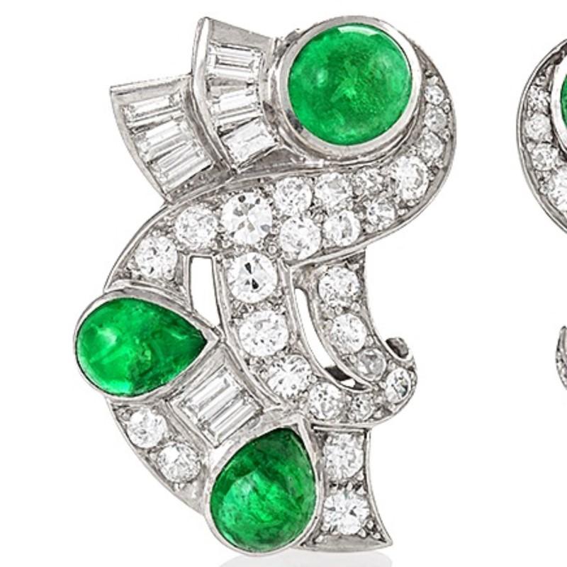 Retro Diamond Emerald and Platinum Earrings In Excellent Condition In New York, NY