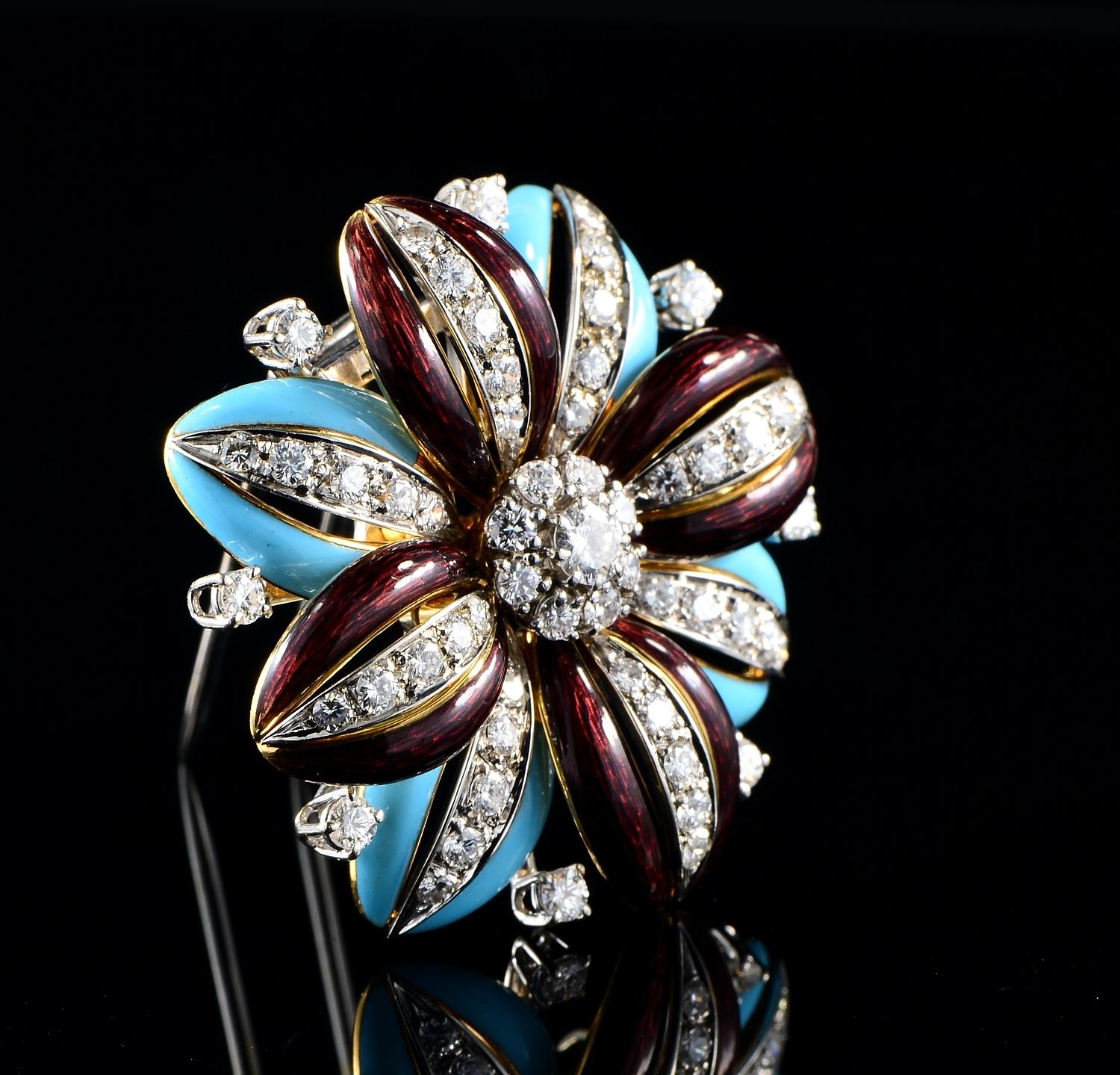 Rétro Broche rétro en forme de fleur en émail et diamants 18 KT en vente