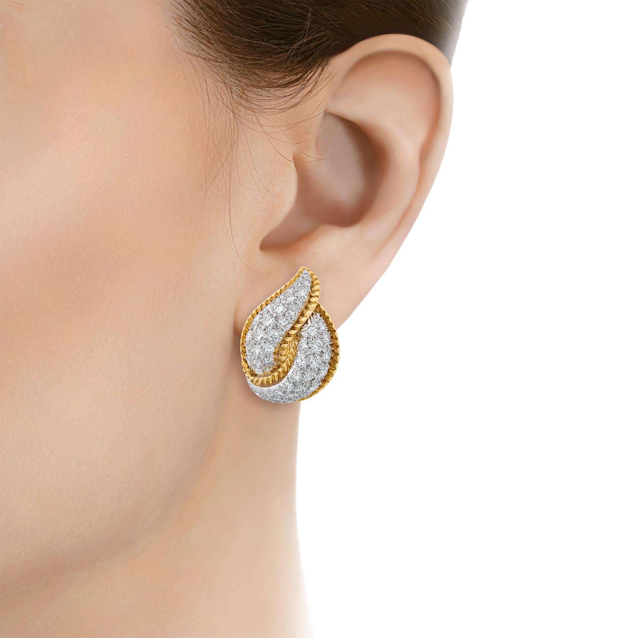 Pendientes Retro Diamond Flame, 4,50 quilates en Excelente estado para la venta en New Orleans, LA