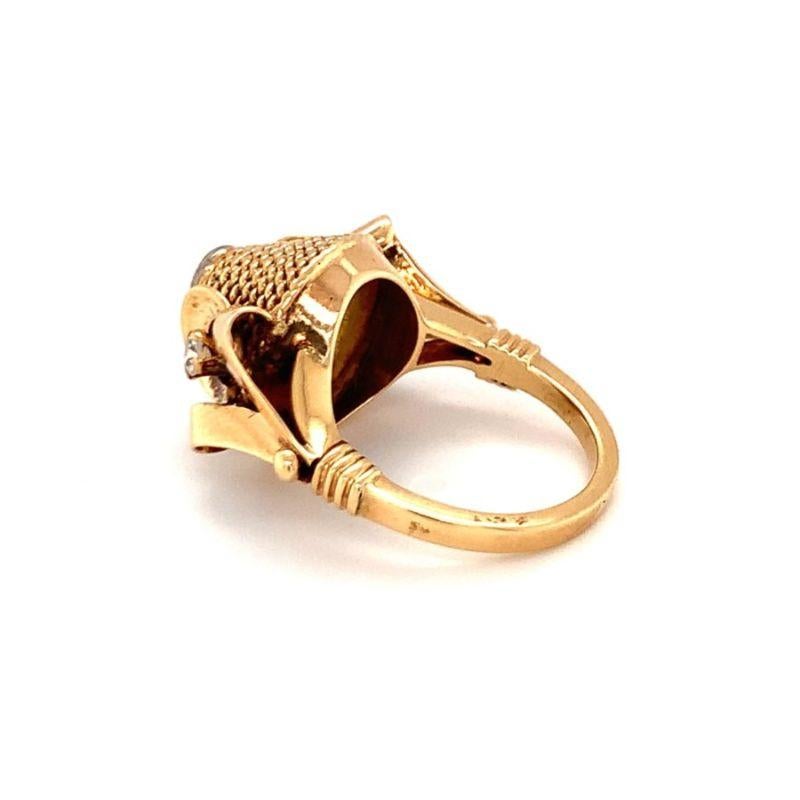 Retro Diamond Gold Ring, circa 1940s In Good Condition For Sale In Beverly Hills, CA