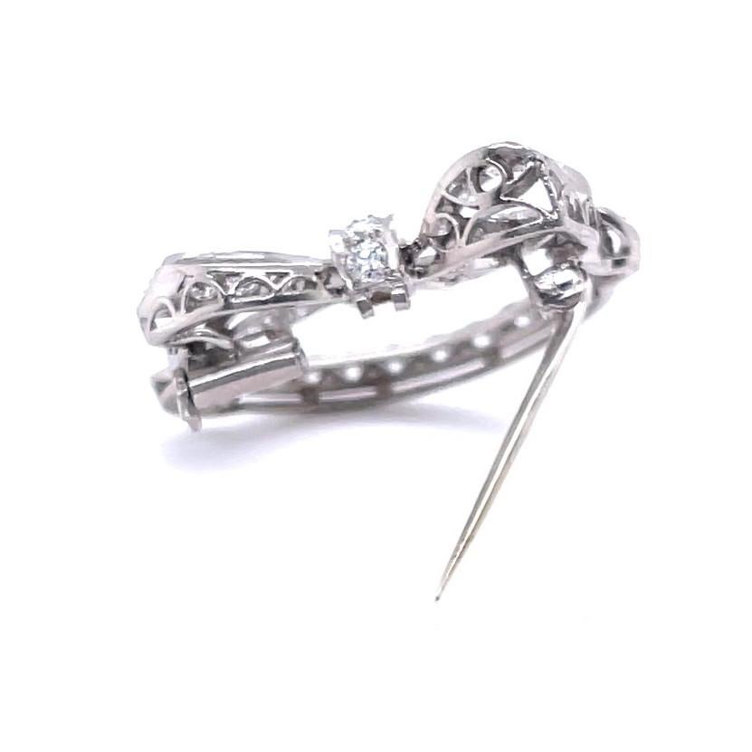 Women's or Men's Retro Diamond Platinum Wreath Pin