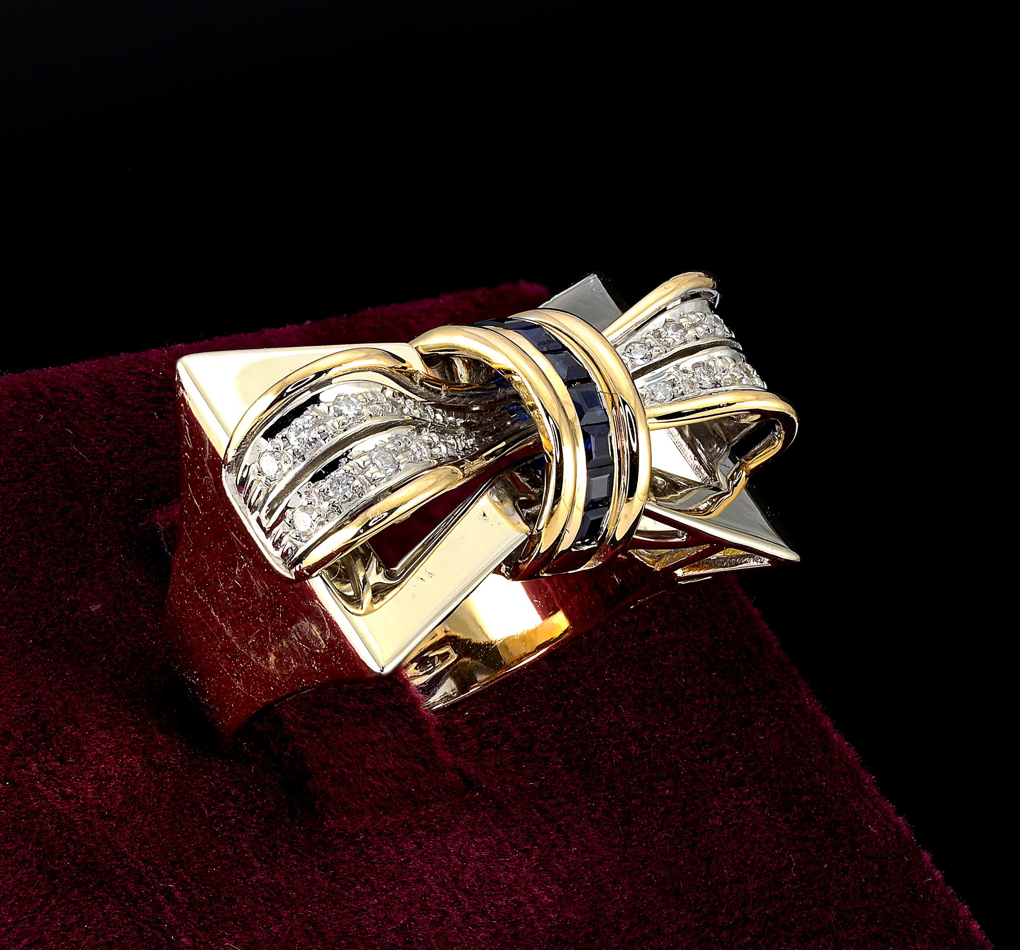 Retro Diamond Sapphire Bow Bi-Color 18 KT Ring In Good Condition For Sale In Napoli, IT