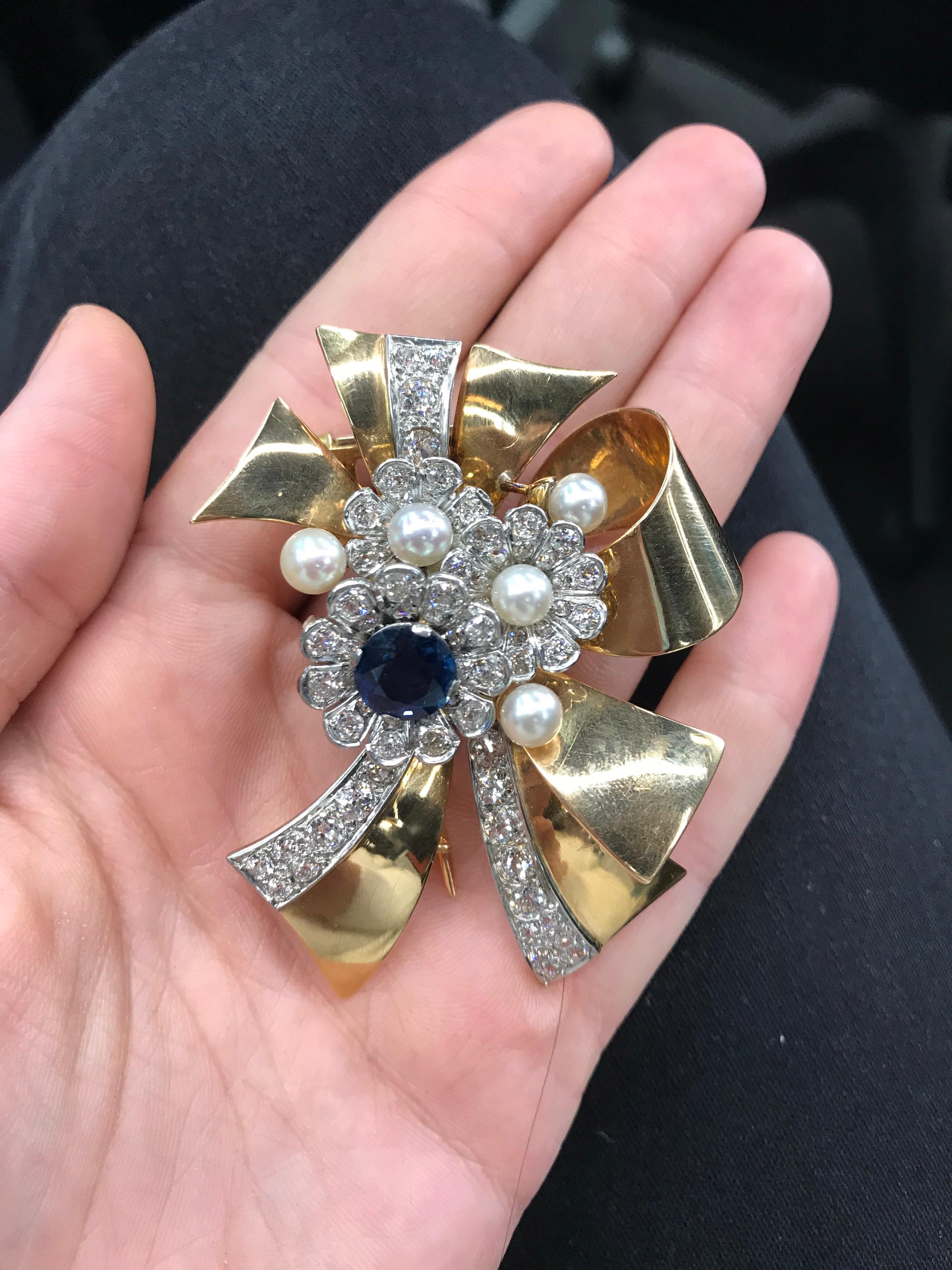 Retro Diamond Sapphire Pearl Brooch 9 Carat 18 Karat Yellow Gold 2