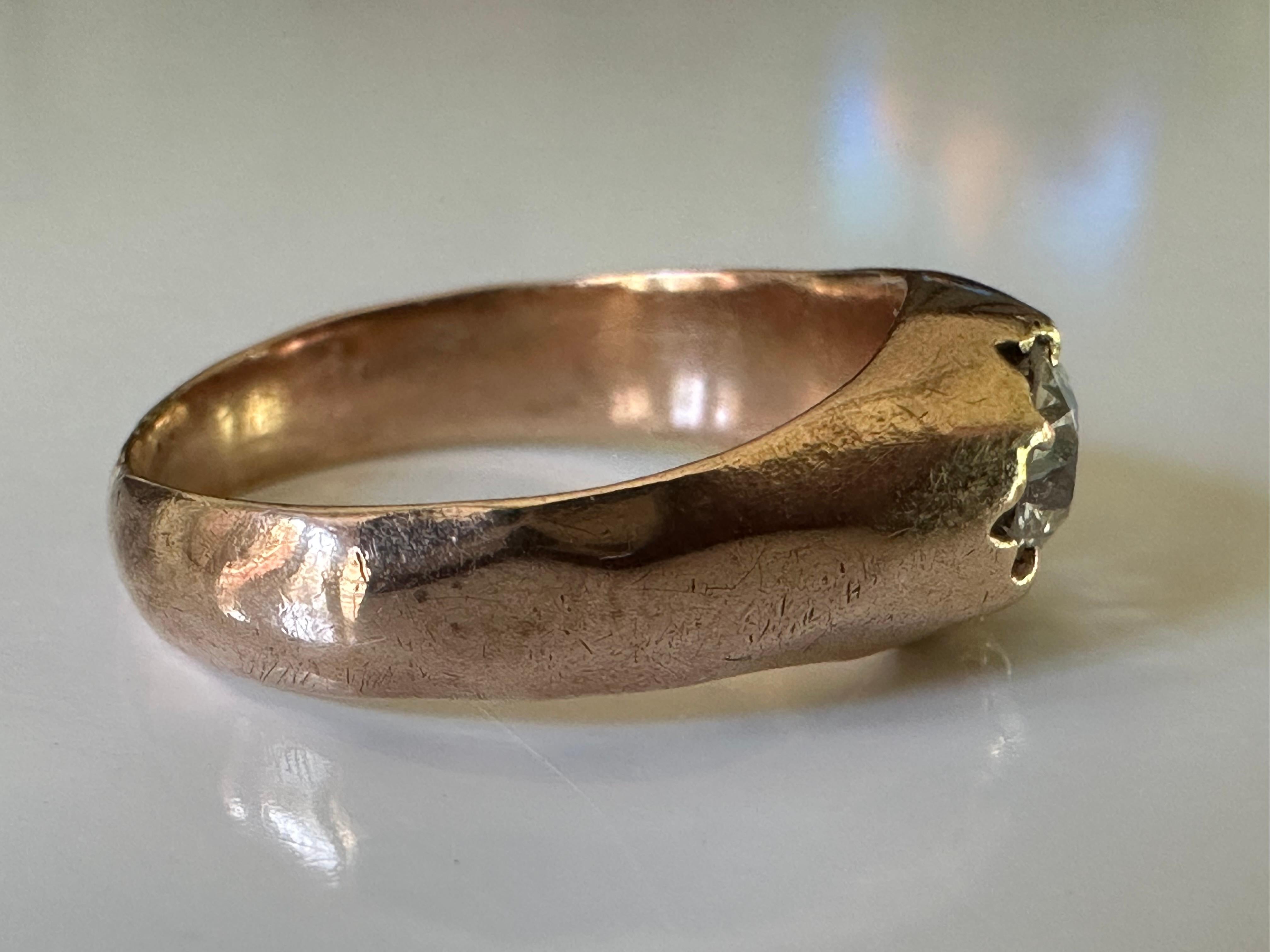 Retro Diamond Solitaire and Rose Gold Belcher Ring  In Good Condition For Sale In Denver, CO