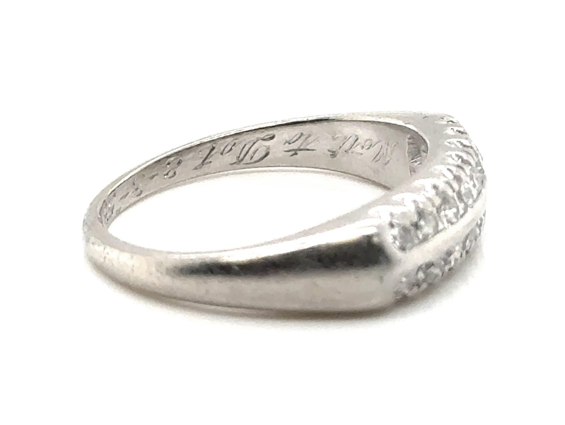 Taille simple Retro Diamond Wedding Anniversary Band Mined .50ct 1953 Platinum Hartzberg en vente