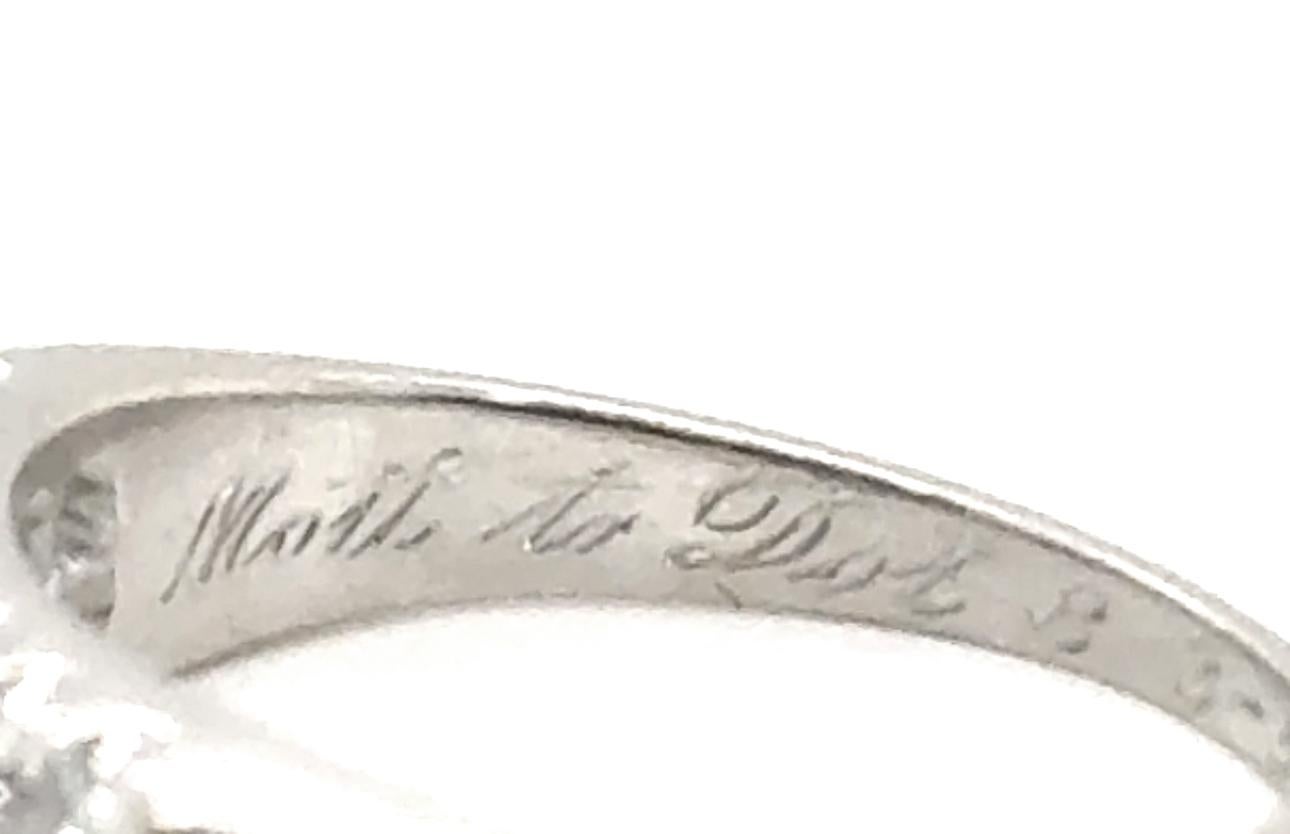 Retro Diamond Wedding Anniversary Band Mined .50ct 1953 Platinum Hartzberg Excellent état - En vente à Dearborn, MI