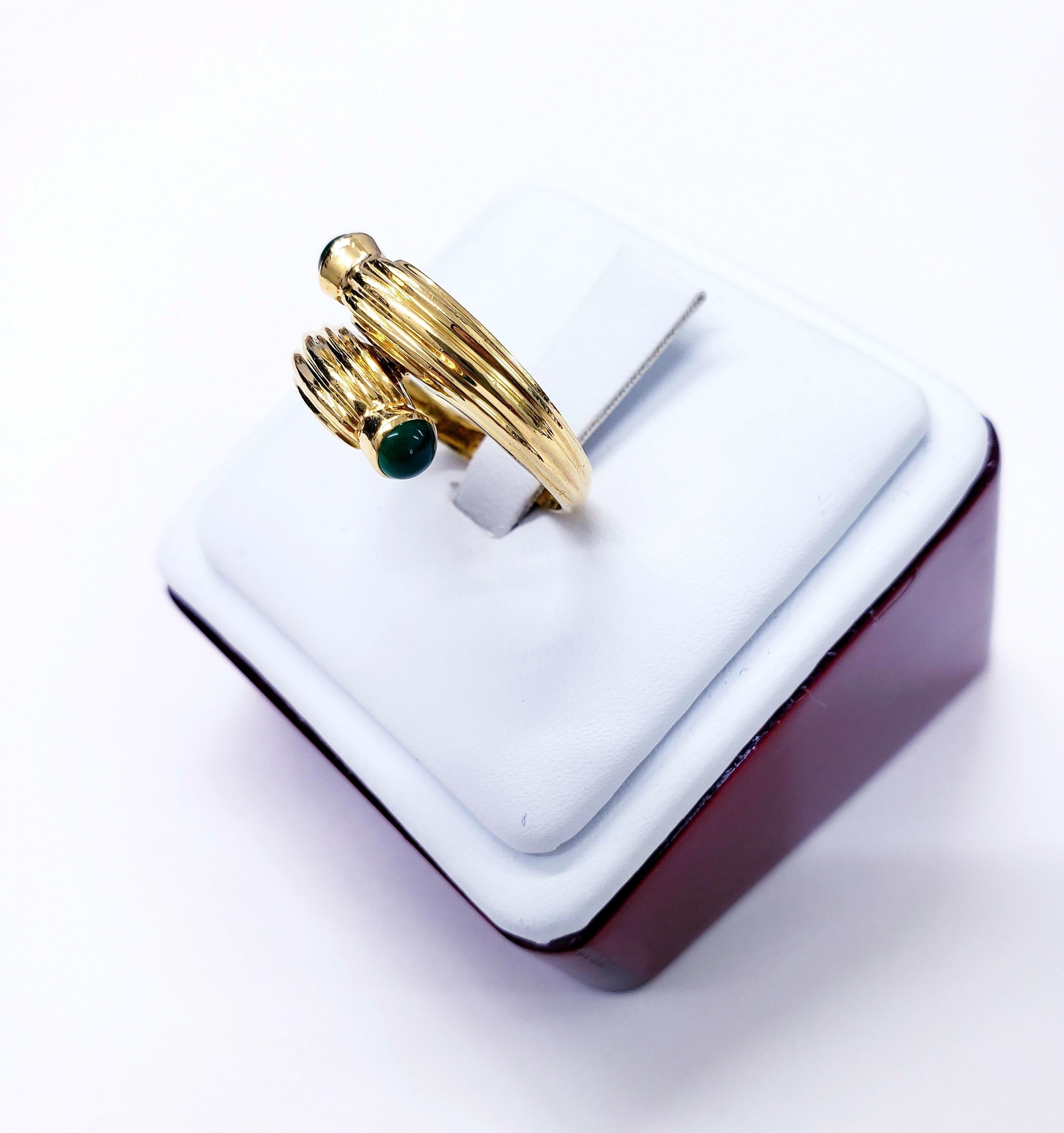 Women's or Men's Retro Duo Emerald Cabochon 18 Karat Gold Cluster Ring For Sale