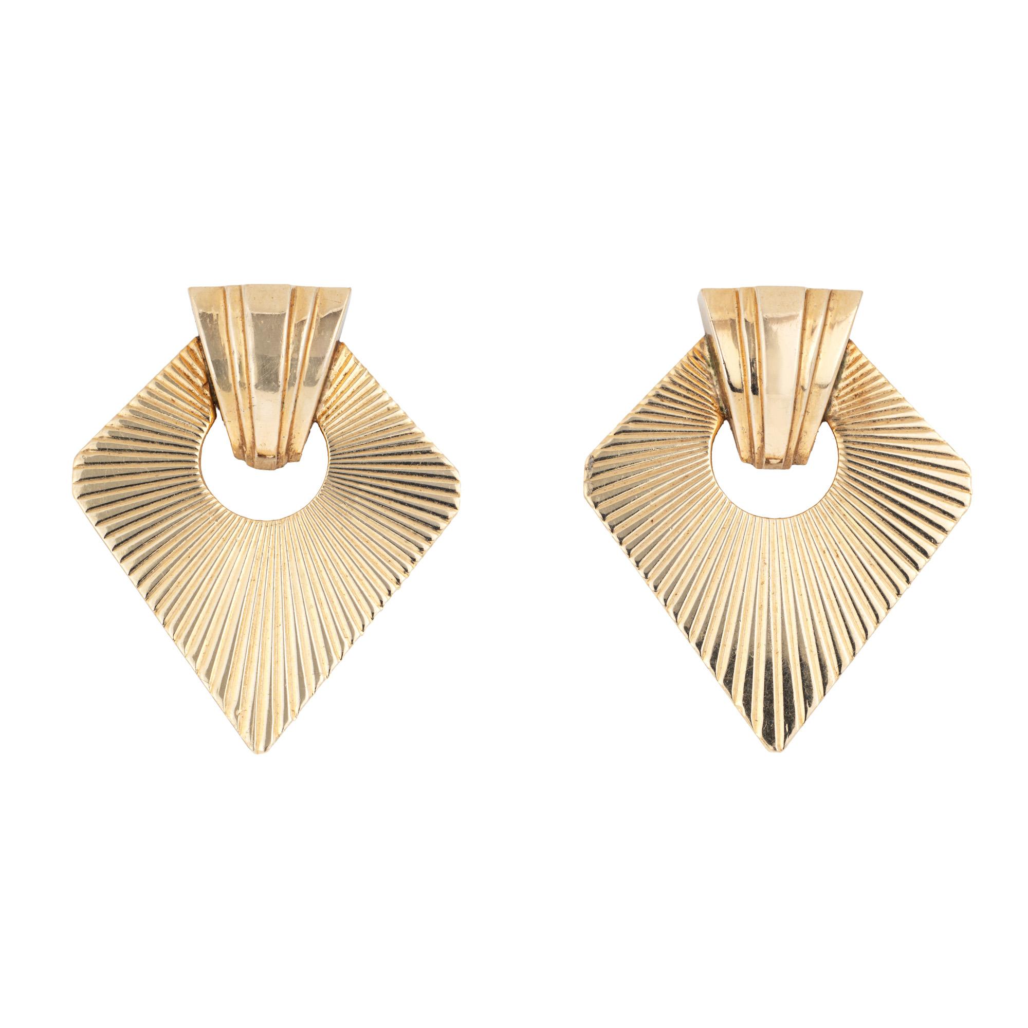 Retro-Ohrringe 14k Gelbgold Geometrische Clip On Backings Estate Jewelry Damen im Angebot