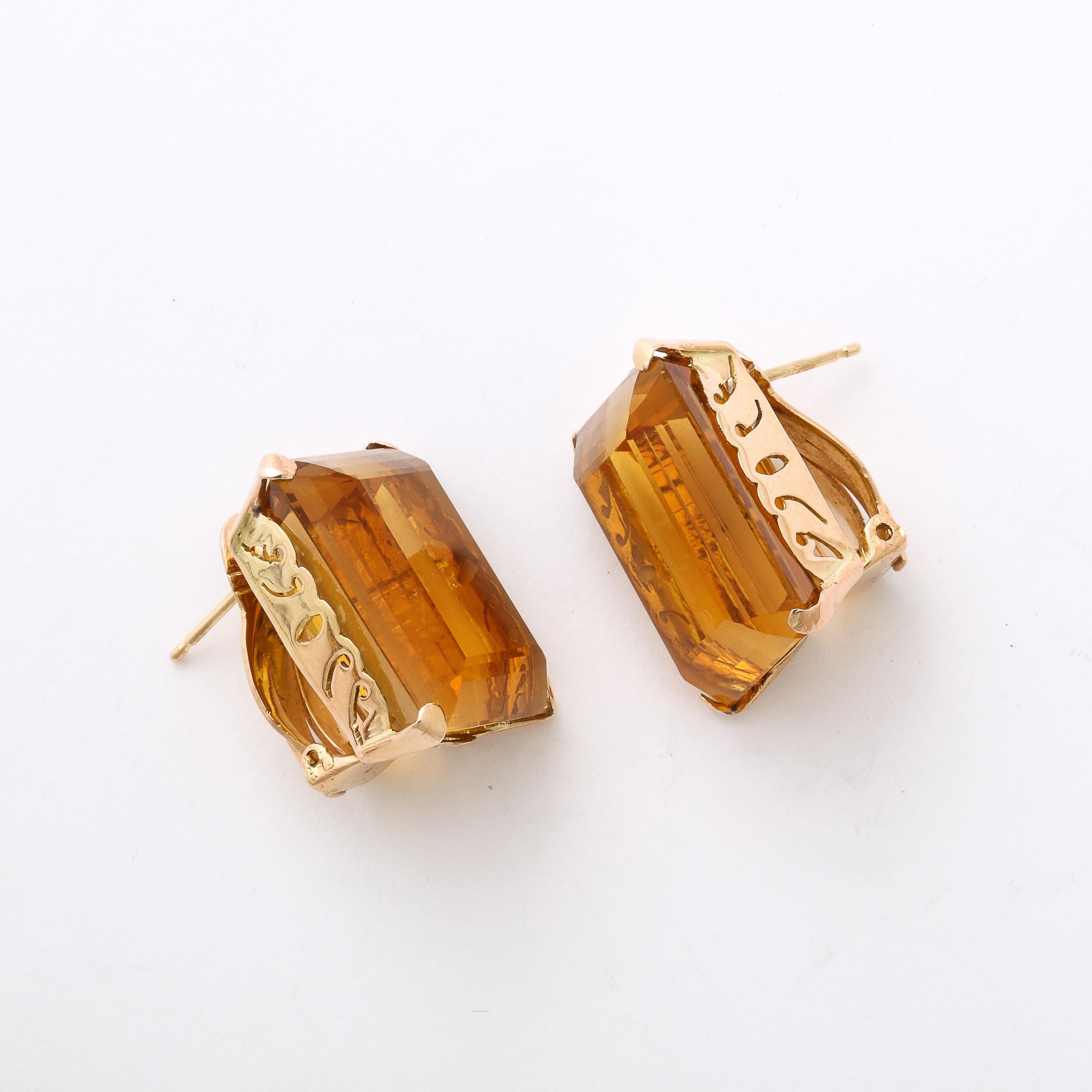 Retro Earrings in Emerald Cut Citrines in Rose Gold  In Excellent Condition For Sale In New York, NY