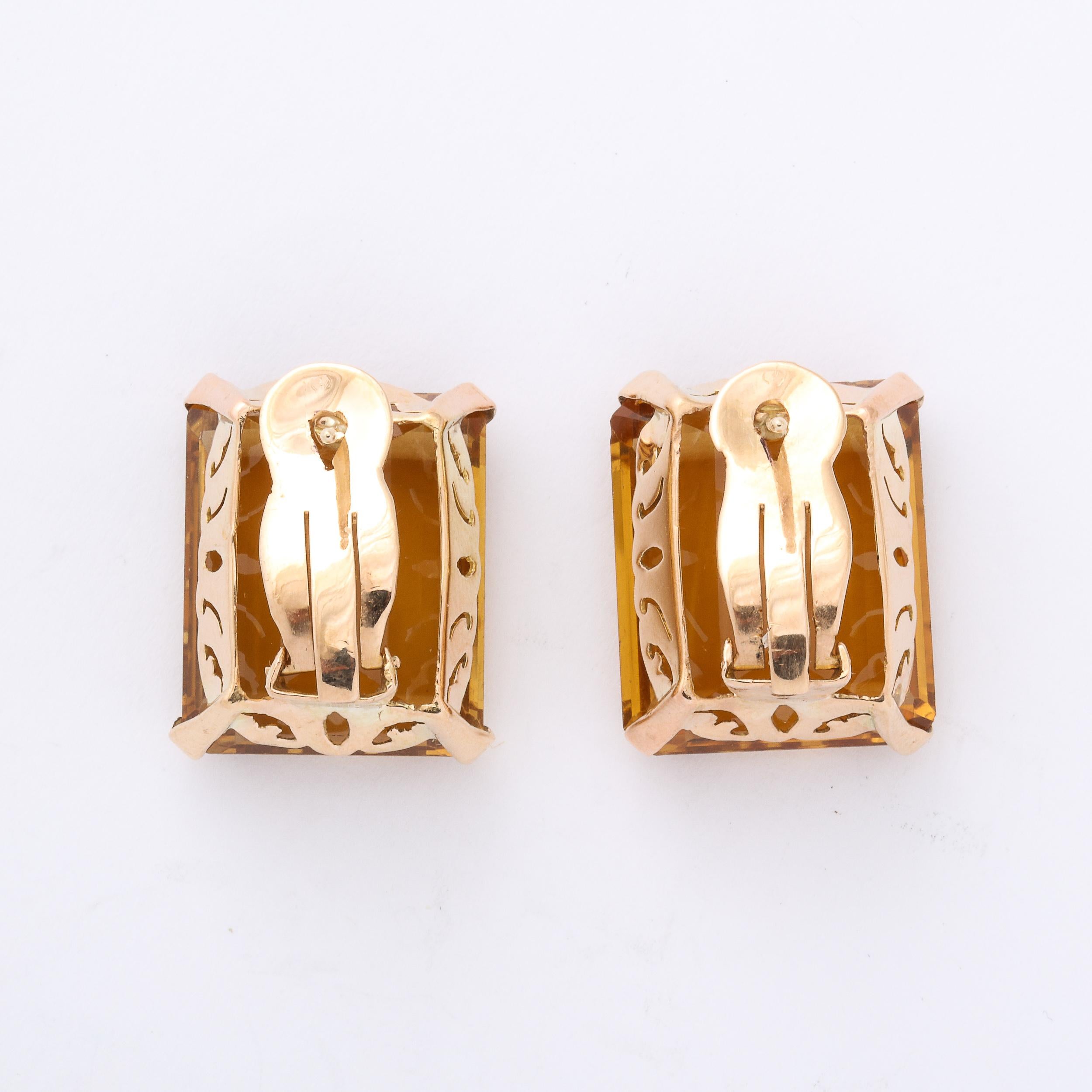 Women's or Men's Retro Earrings in Emerald Cut Citrines in Rose Gold  For Sale