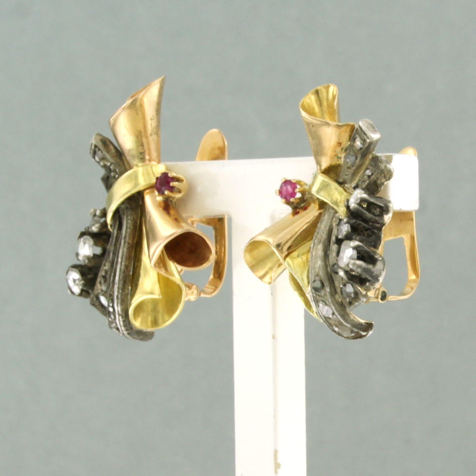 Orecchini retrò con rubino e diamanti rosa in oro e argento 14k In condizioni ottime in vendita a The Hague, ZH
