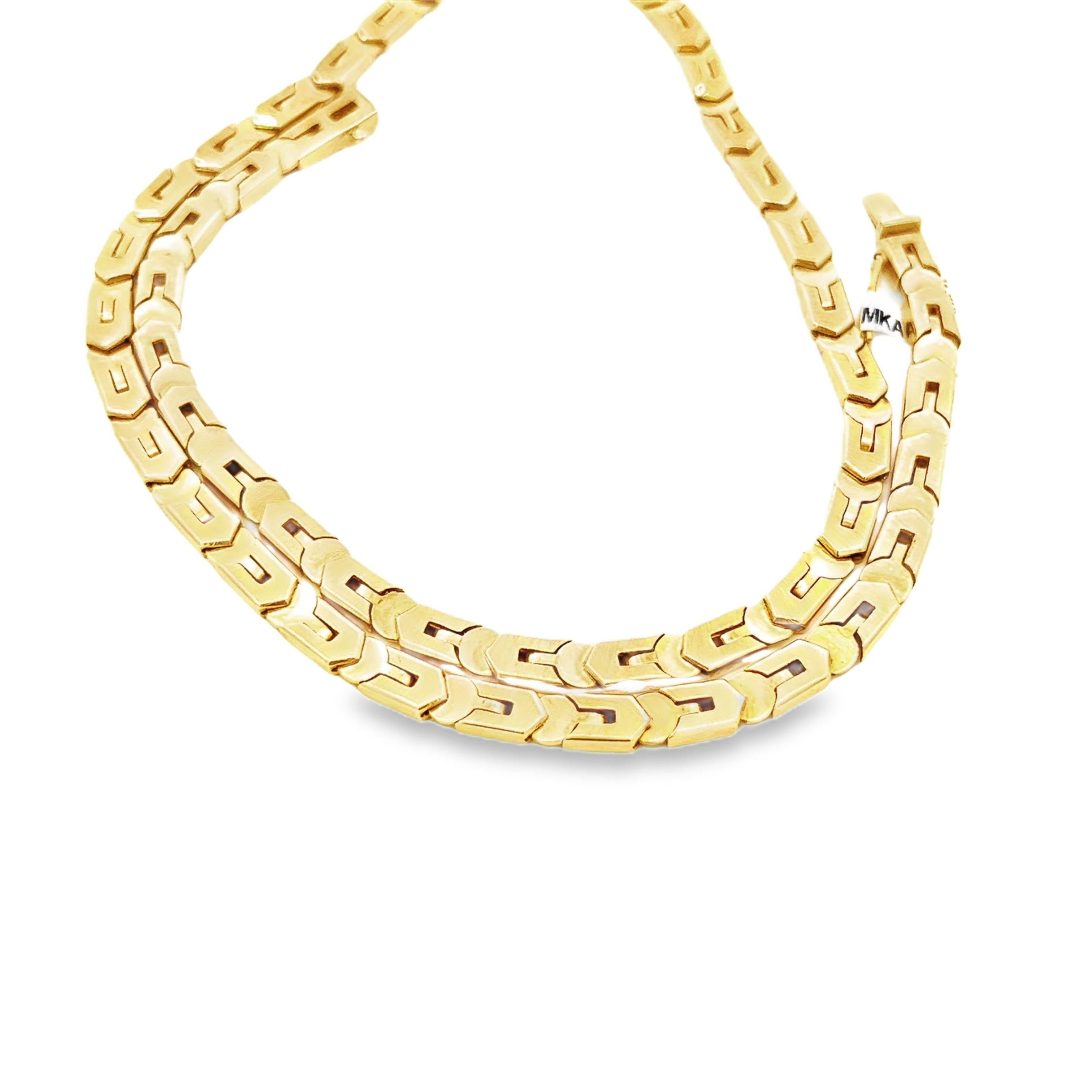 Taglio rotondo Collana egiziana bizantina con ciondolo geometrico e diamante a catena in vendita
